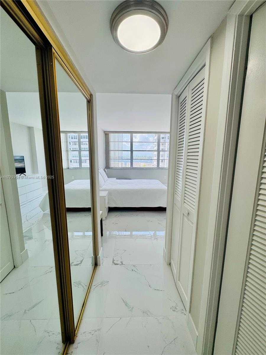 Small Image of 18071 BISCAYNE BLVD #1503, Aventura Number 47