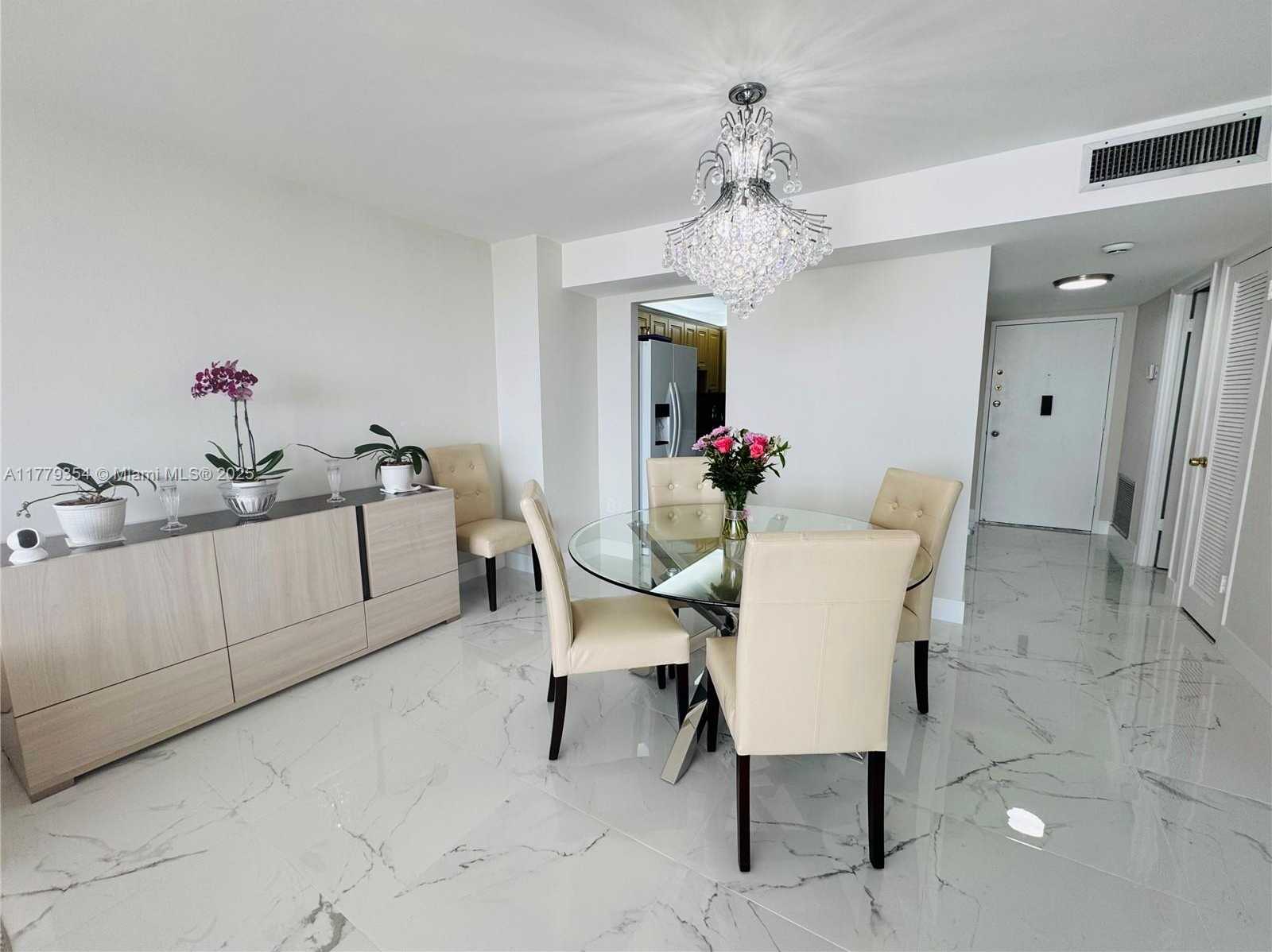 Small Image of 18071 BISCAYNE BLVD #1503, Aventura Number 7