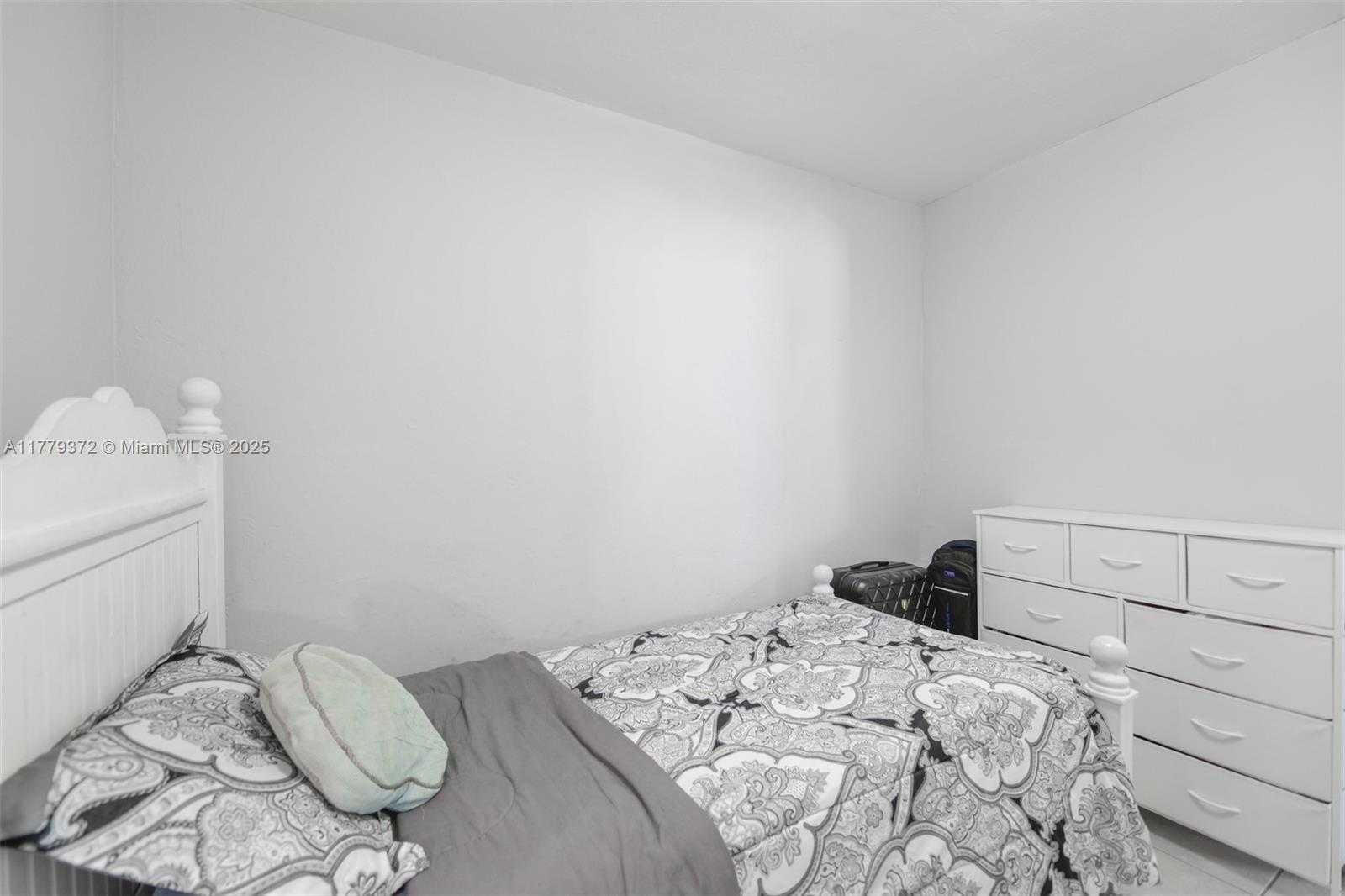 Small Image of 11930 NORTH EAST 19TH DR #16, North Miami Number 16