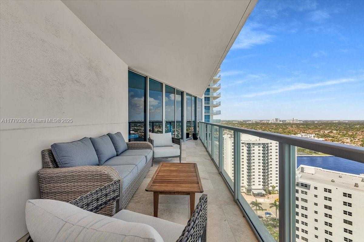 Small Image of 3101 SOUTH OCEAN DR #2307, Hollywood Number 22