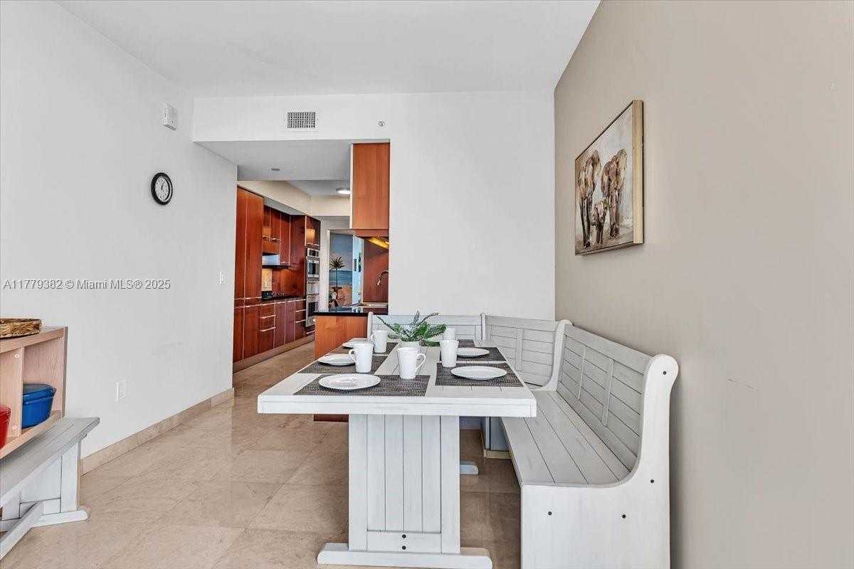 Small Image of 3101 SOUTH OCEAN DR #2307, Hollywood Number 28