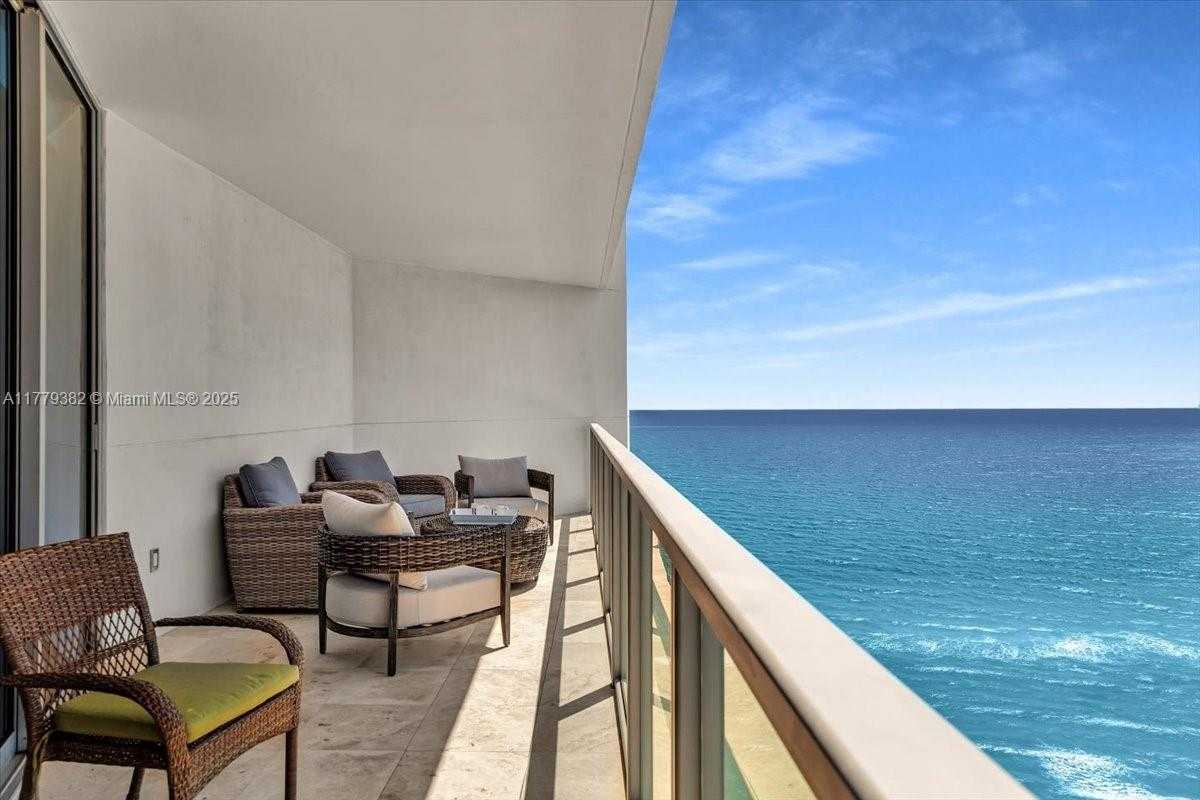 Small Image of 3101 SOUTH OCEAN DR #2307, Hollywood Number 31