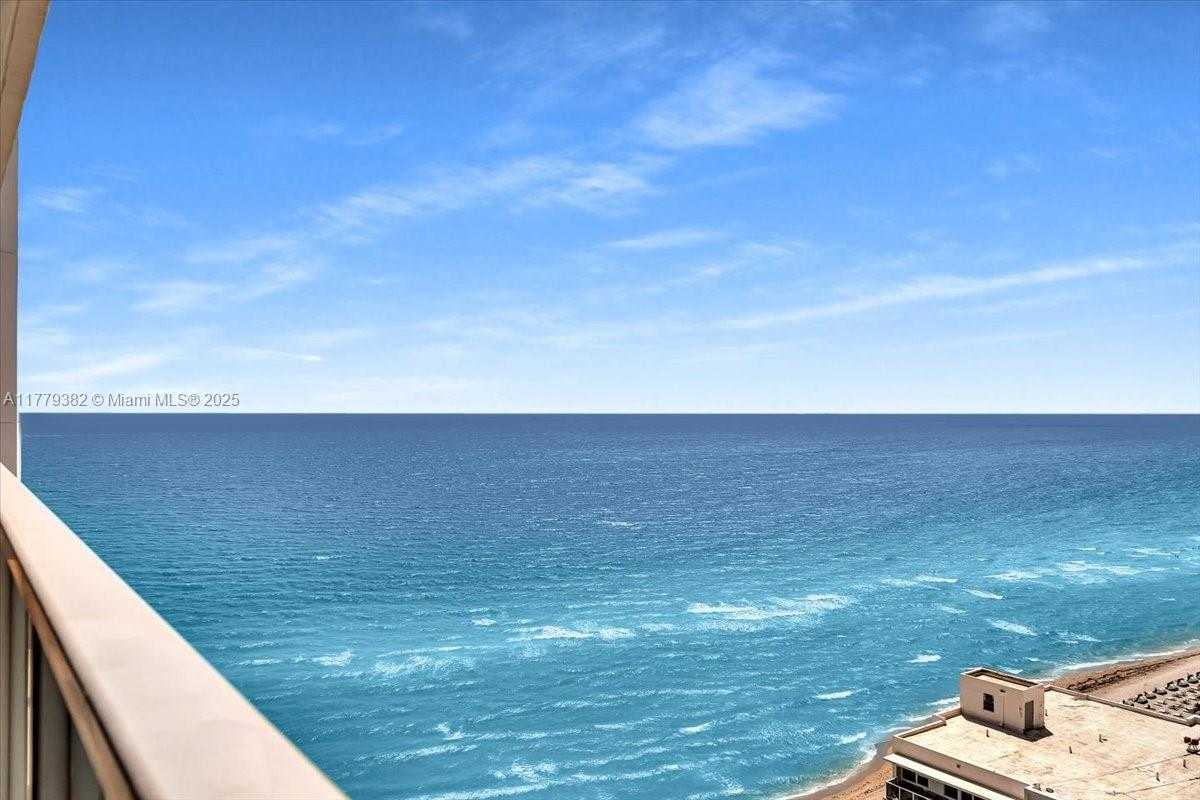 Small Image of 3101 SOUTH OCEAN DR #2307, Hollywood Number 32