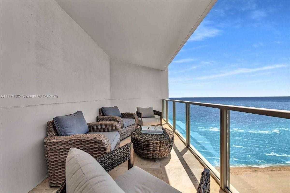 Small Image of 3101 SOUTH OCEAN DR #2307, Hollywood Number 35
