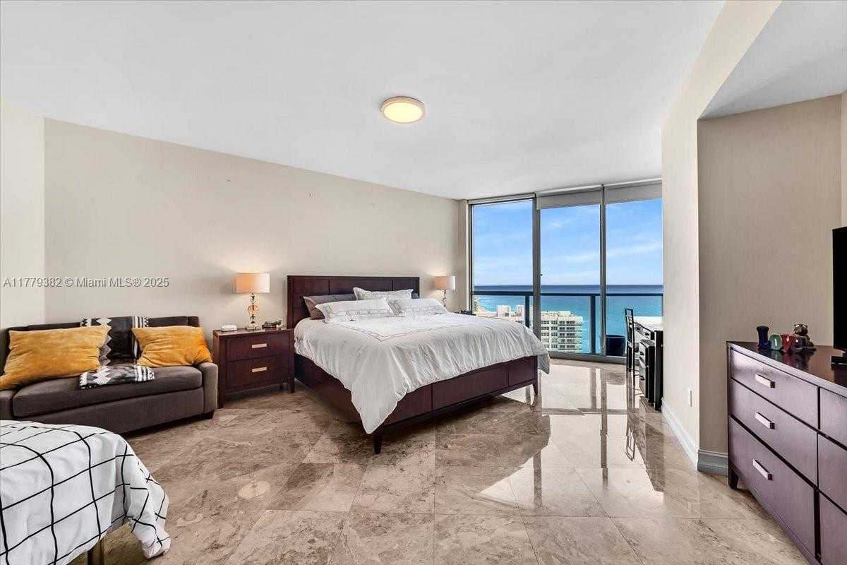 Small Image of 3101 SOUTH OCEAN DR #2307, Hollywood Number 40