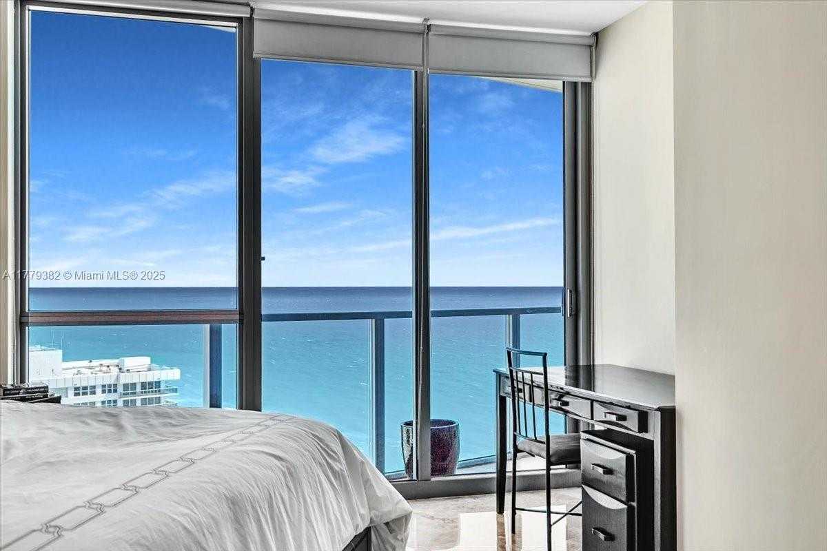 Small Image of 3101 SOUTH OCEAN DR #2307, Hollywood Number 44