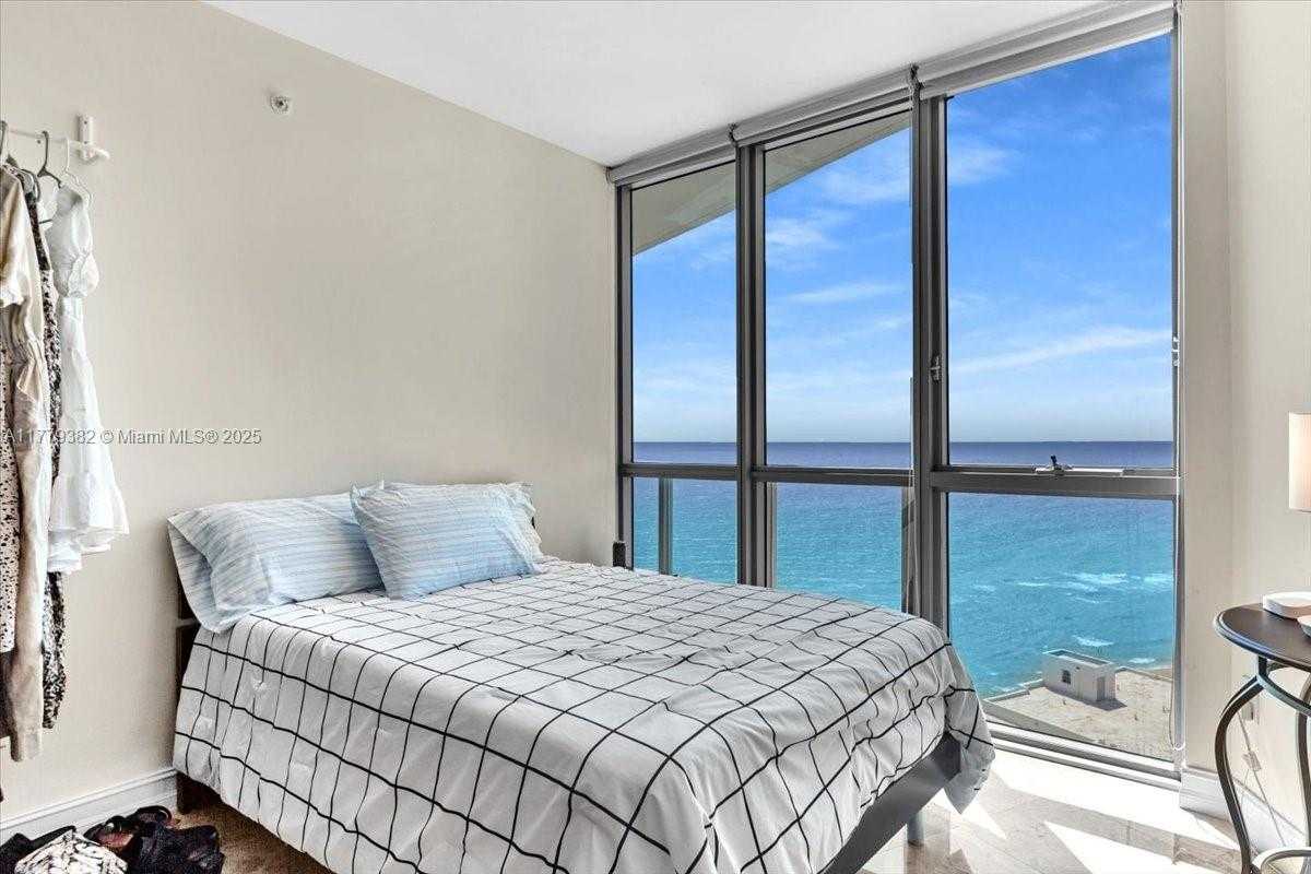 Small Image of 3101 SOUTH OCEAN DR #2307, Hollywood Number 52