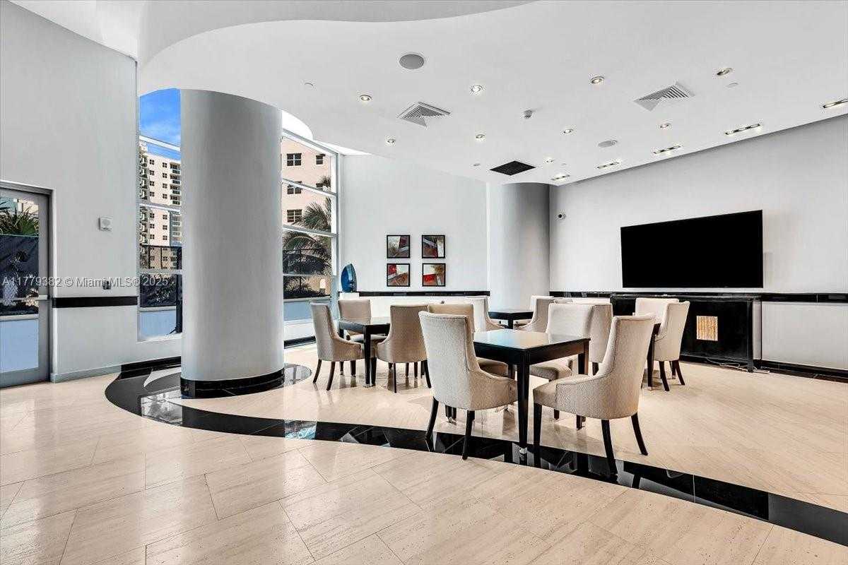 Small Image of 3101 SOUTH OCEAN DR #2307, Hollywood Number 69