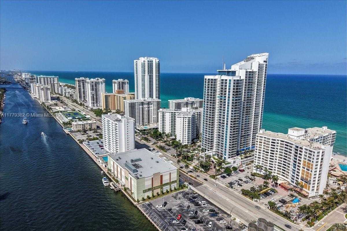 Small Image of 3101 SOUTH OCEAN DR #2307, Hollywood Number 74