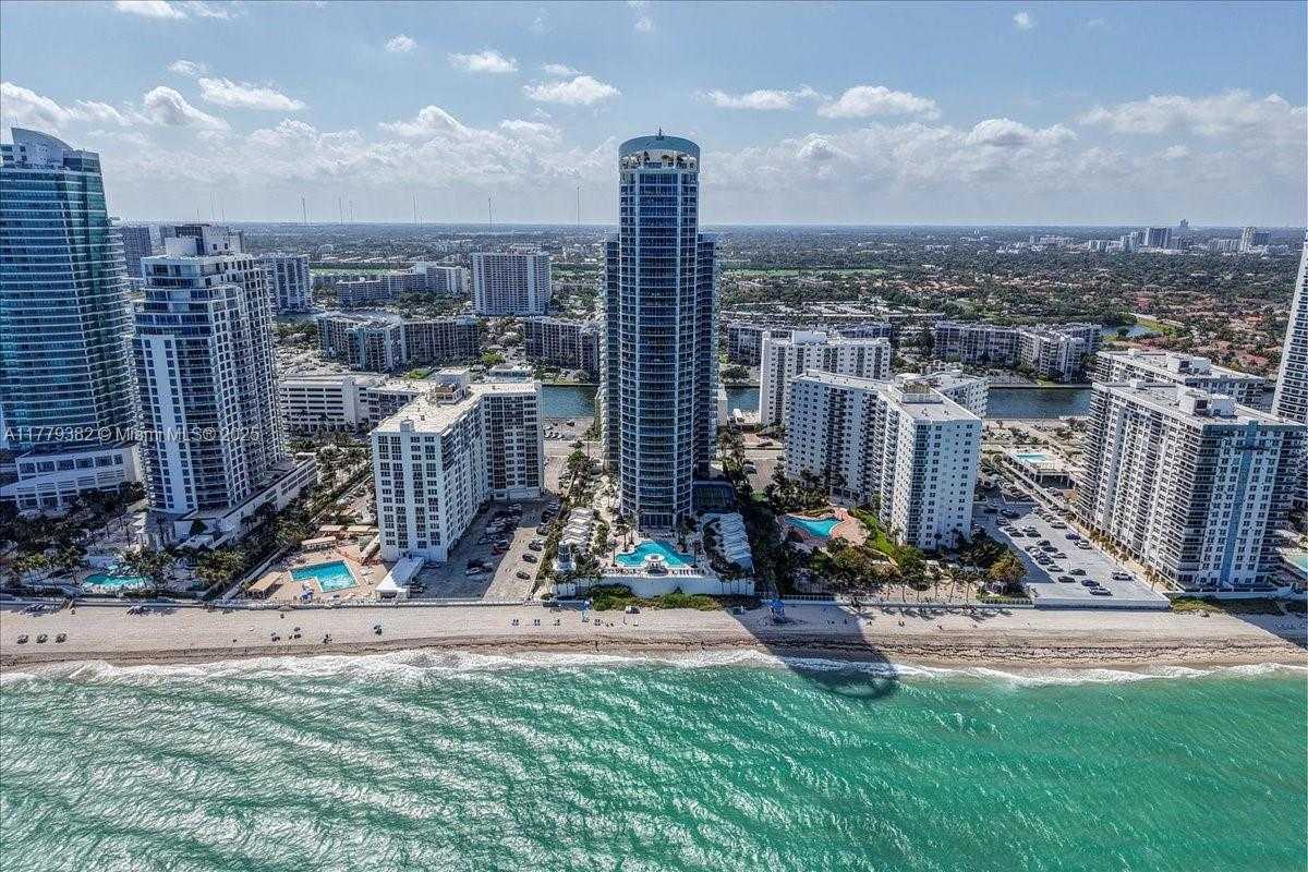 Small Image of 3101 SOUTH OCEAN DR #2307, Hollywood Number 77