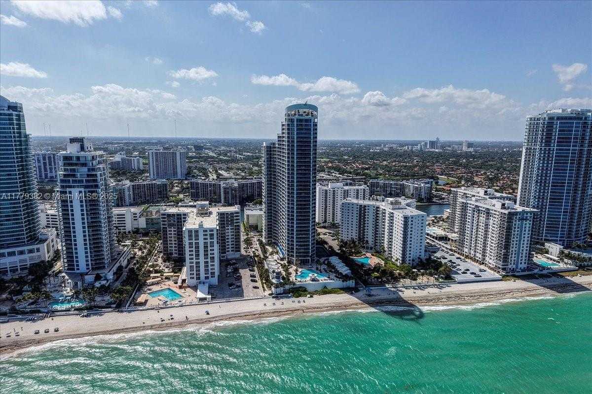 Small Image of 3101 SOUTH OCEAN DR #2307, Hollywood Number 80
