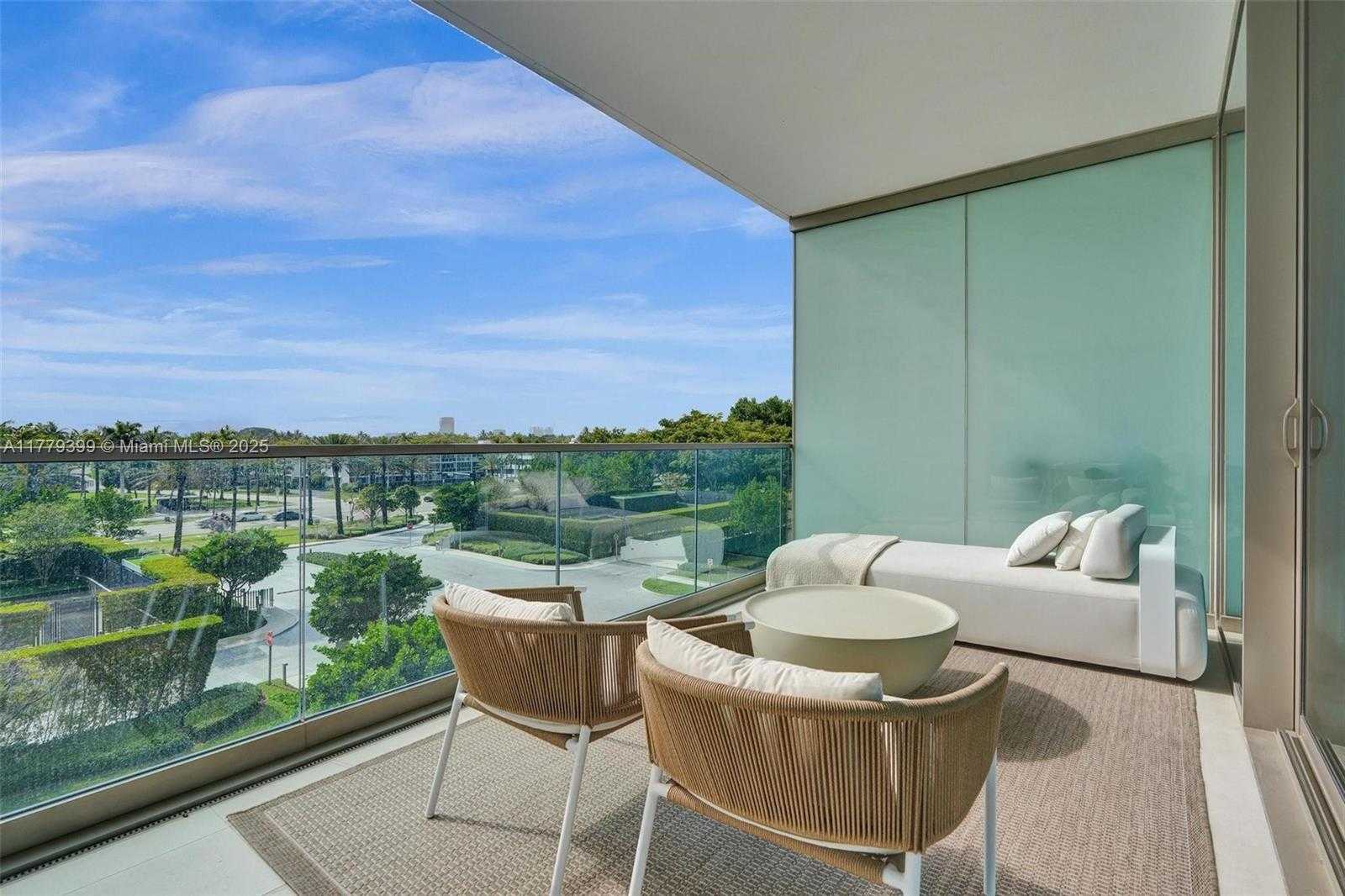Small Image of 10201 COLLINS AVE #404, Bal Harbour Number 20