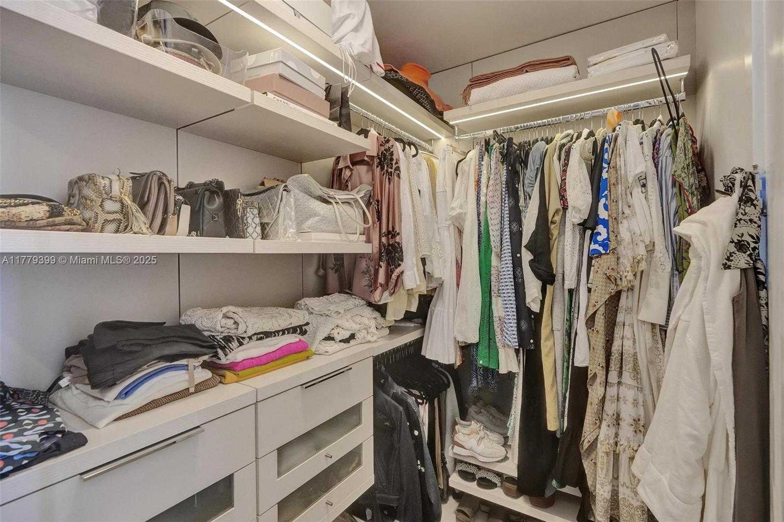 Small Image of 10201 COLLINS AVE #404, Bal Harbour Number 32