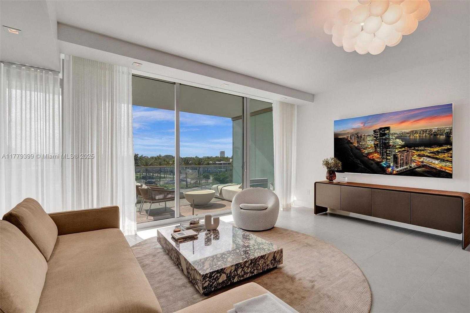 Small Image of 10201 COLLINS AVE #404, Bal Harbour Number 4