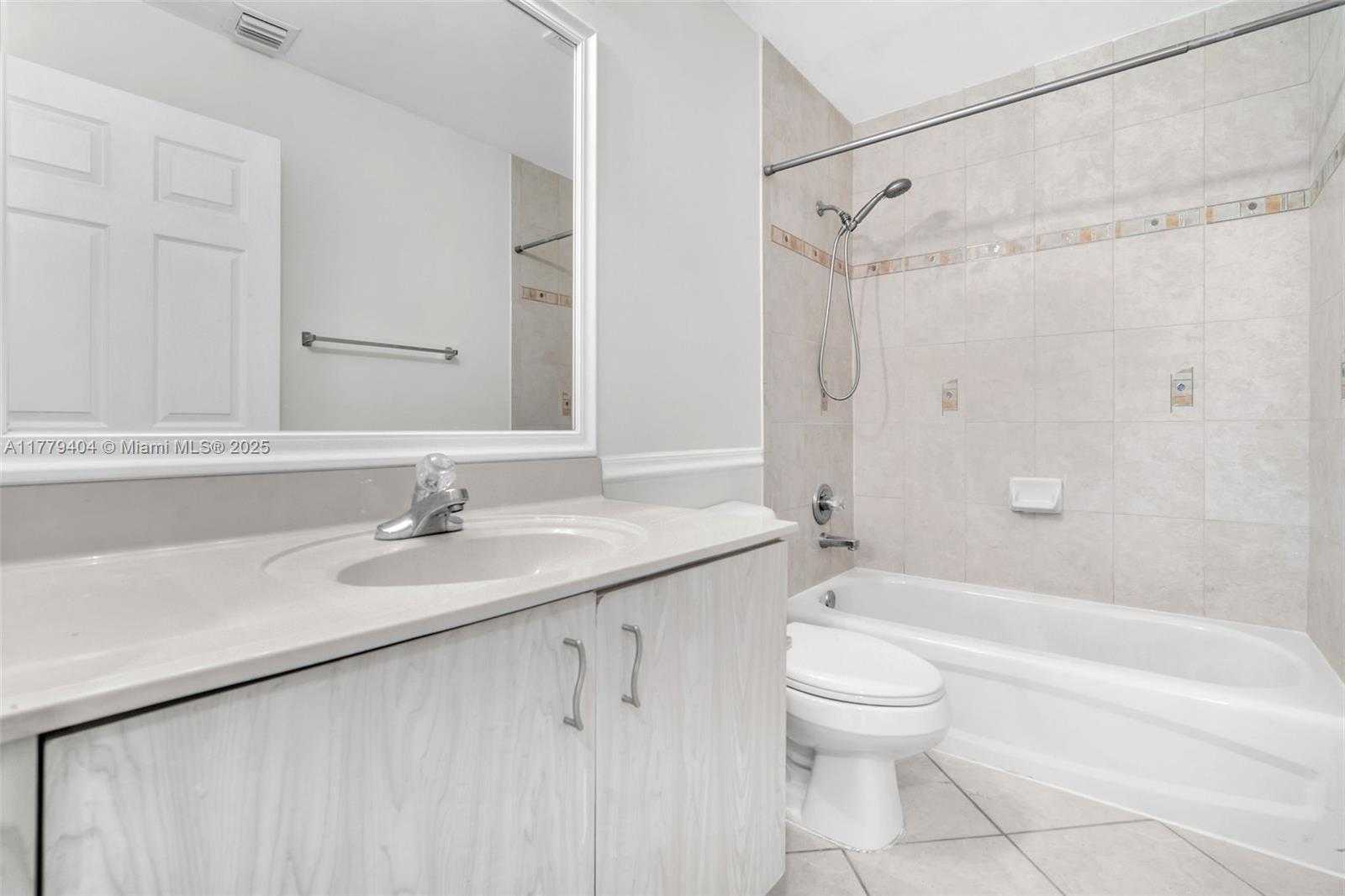 Small Image of 1617 ZENITH WAY, Weston Number 23