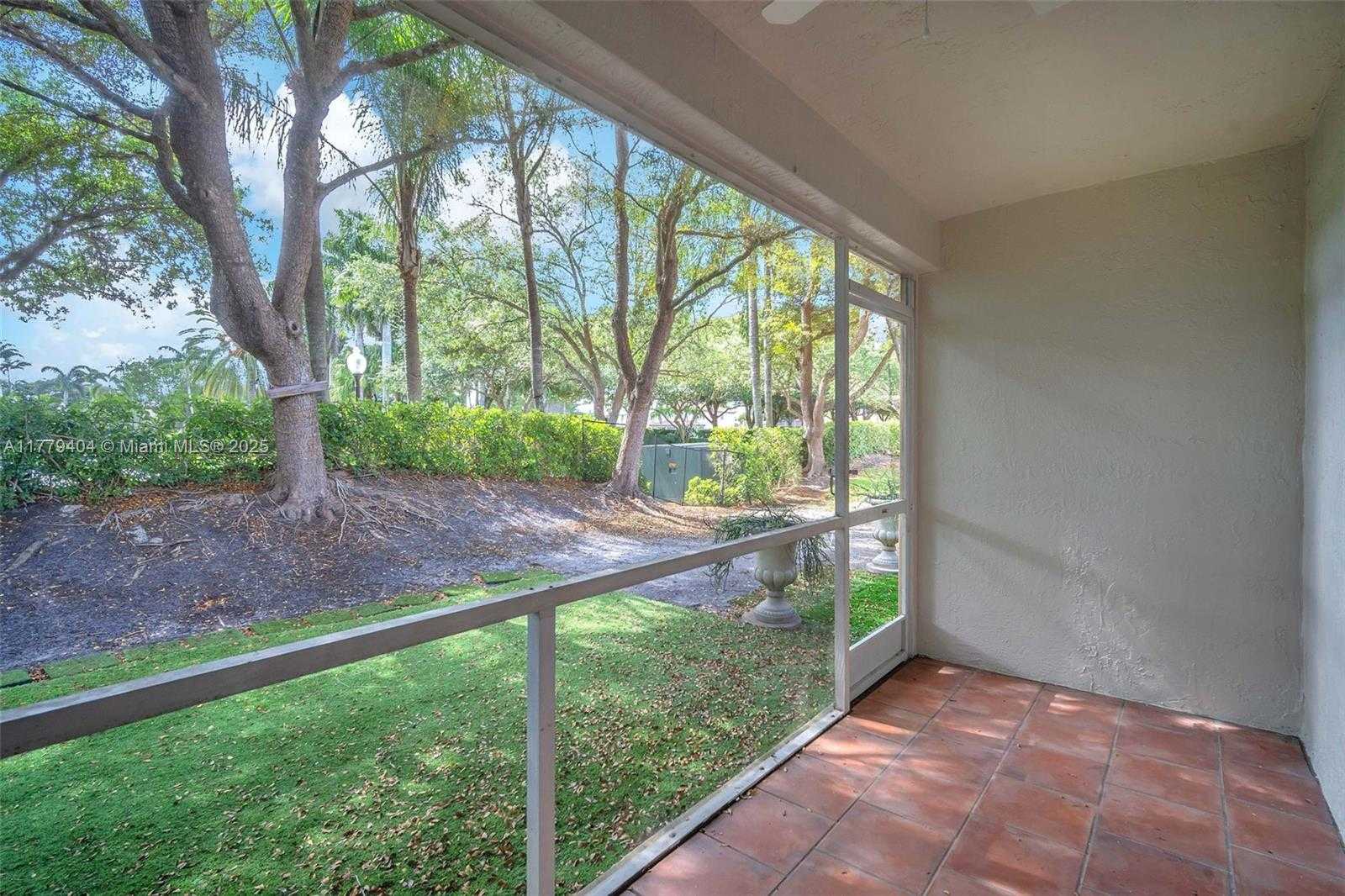 Small Image of 1617 ZENITH WAY, Weston Number 29