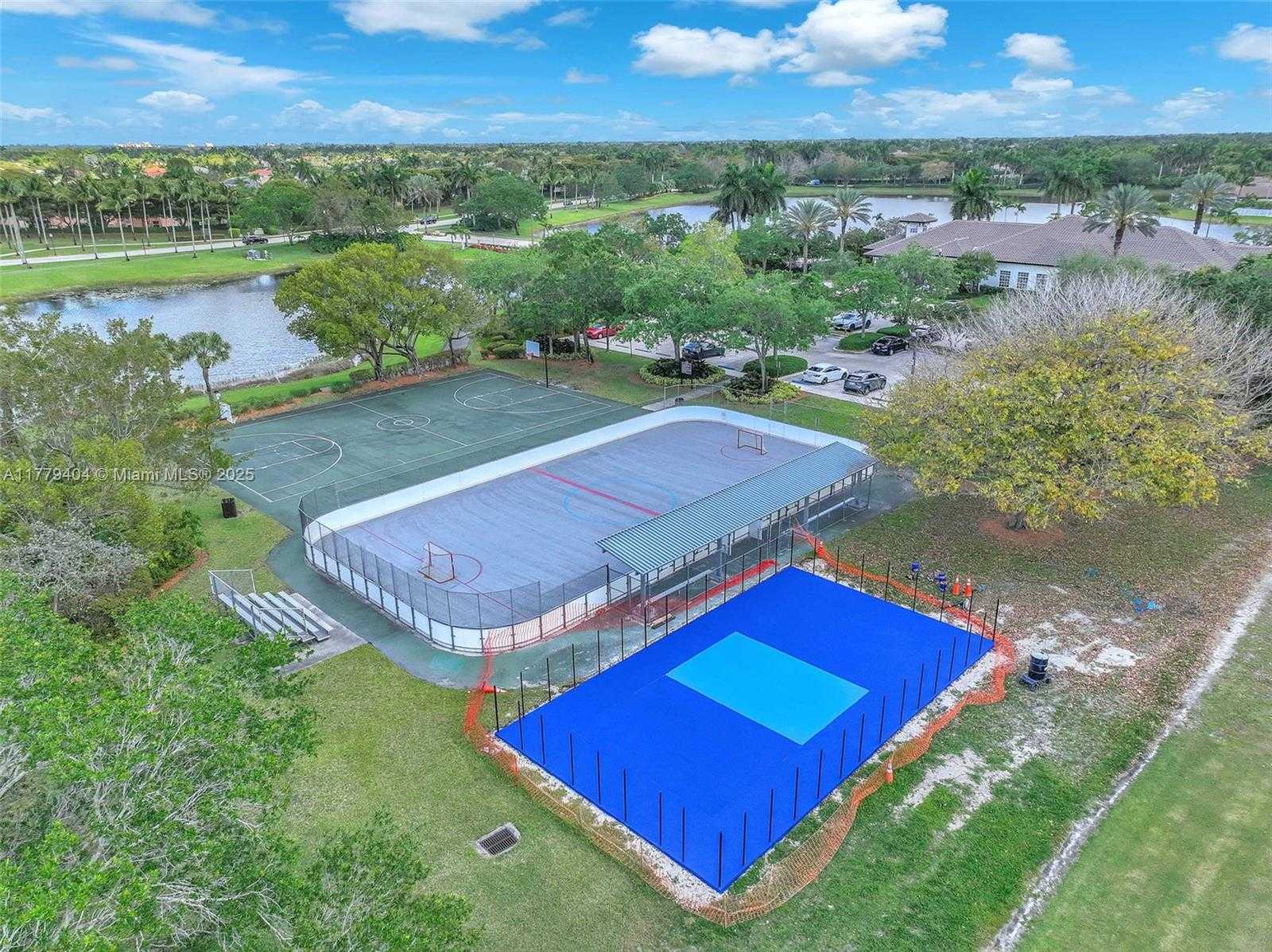 Small Image of 1617 ZENITH WAY, Weston Number 35