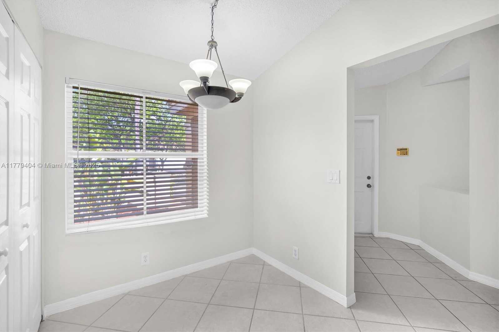 Small Image of 1617 ZENITH WAY, Weston Number 4