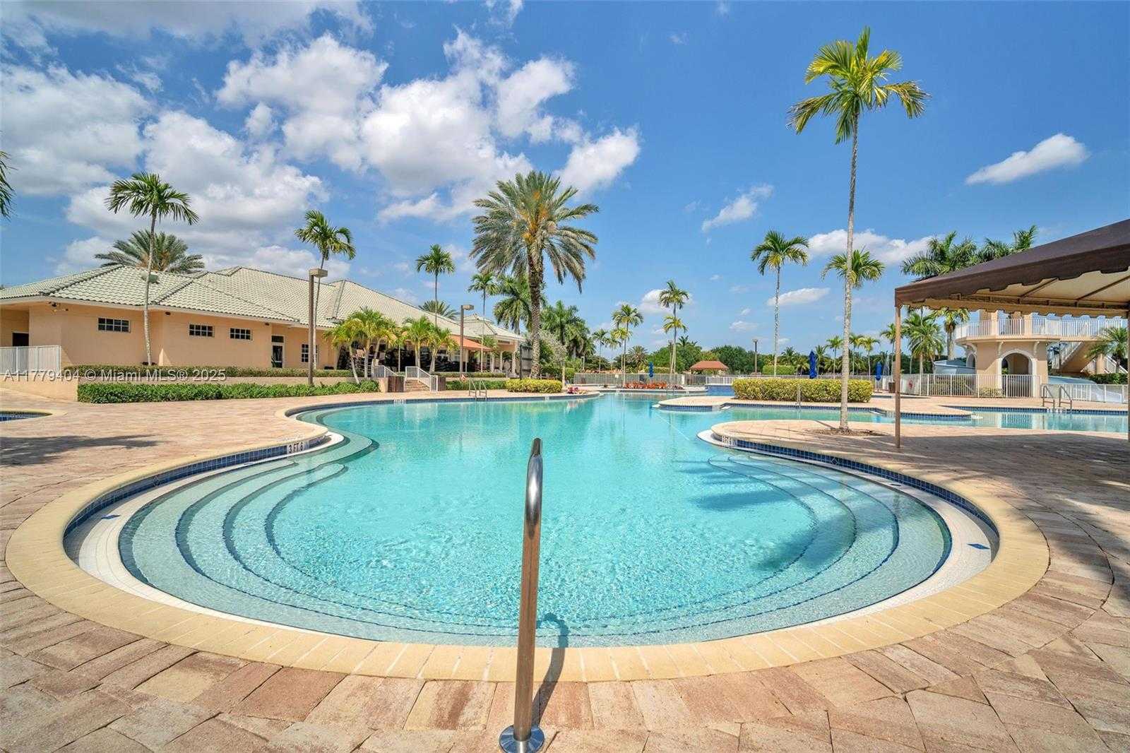 Small Image of 1617 ZENITH WAY, Weston Number 49