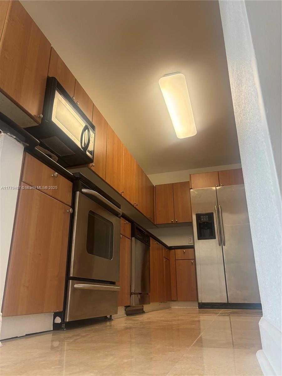 Small Image of 401 69TH ST #1607, Miami Beach Number 9