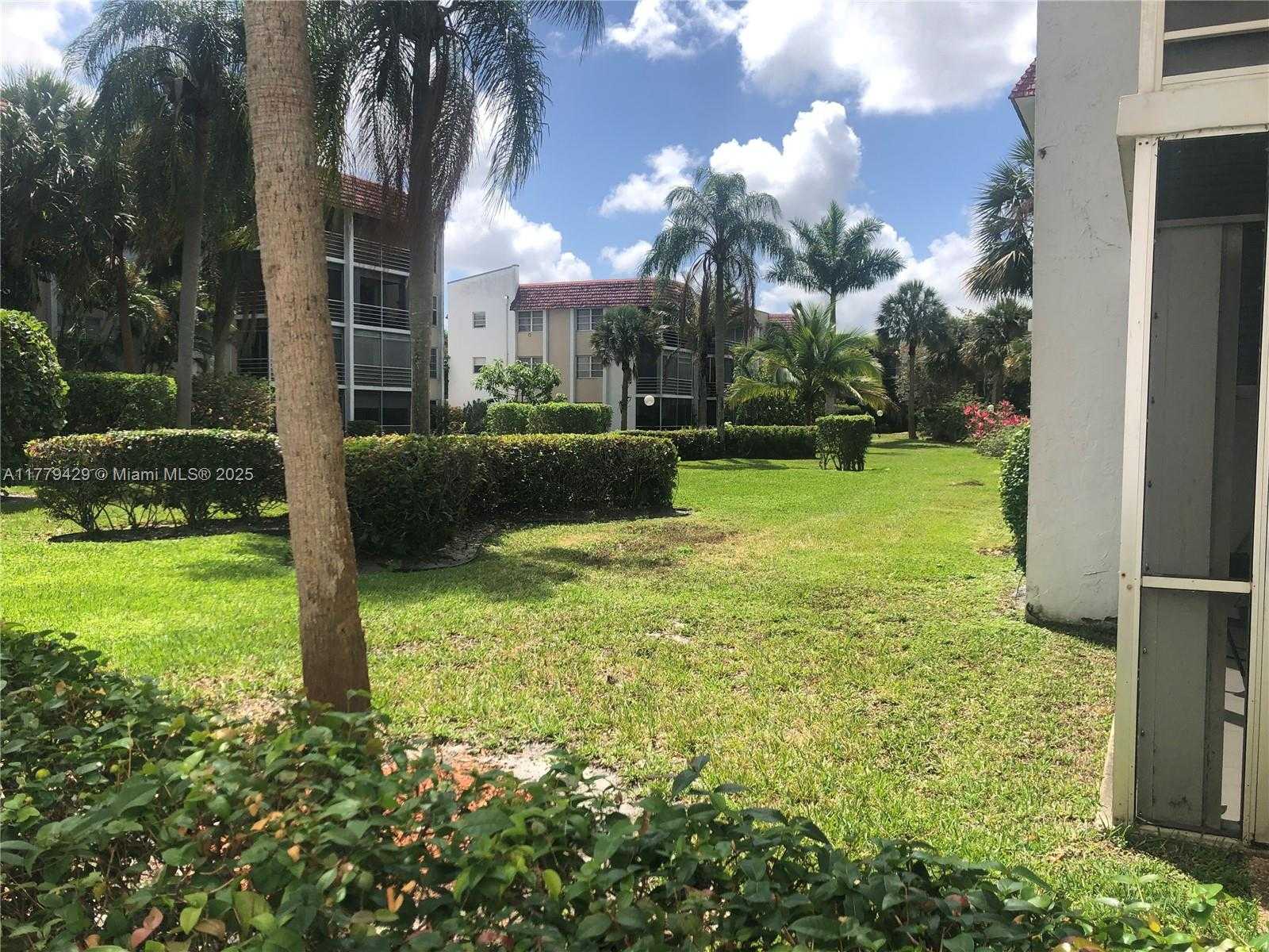 Small Image of 3776 INVERRARY BLVD #205R, Lauderhill Number 19