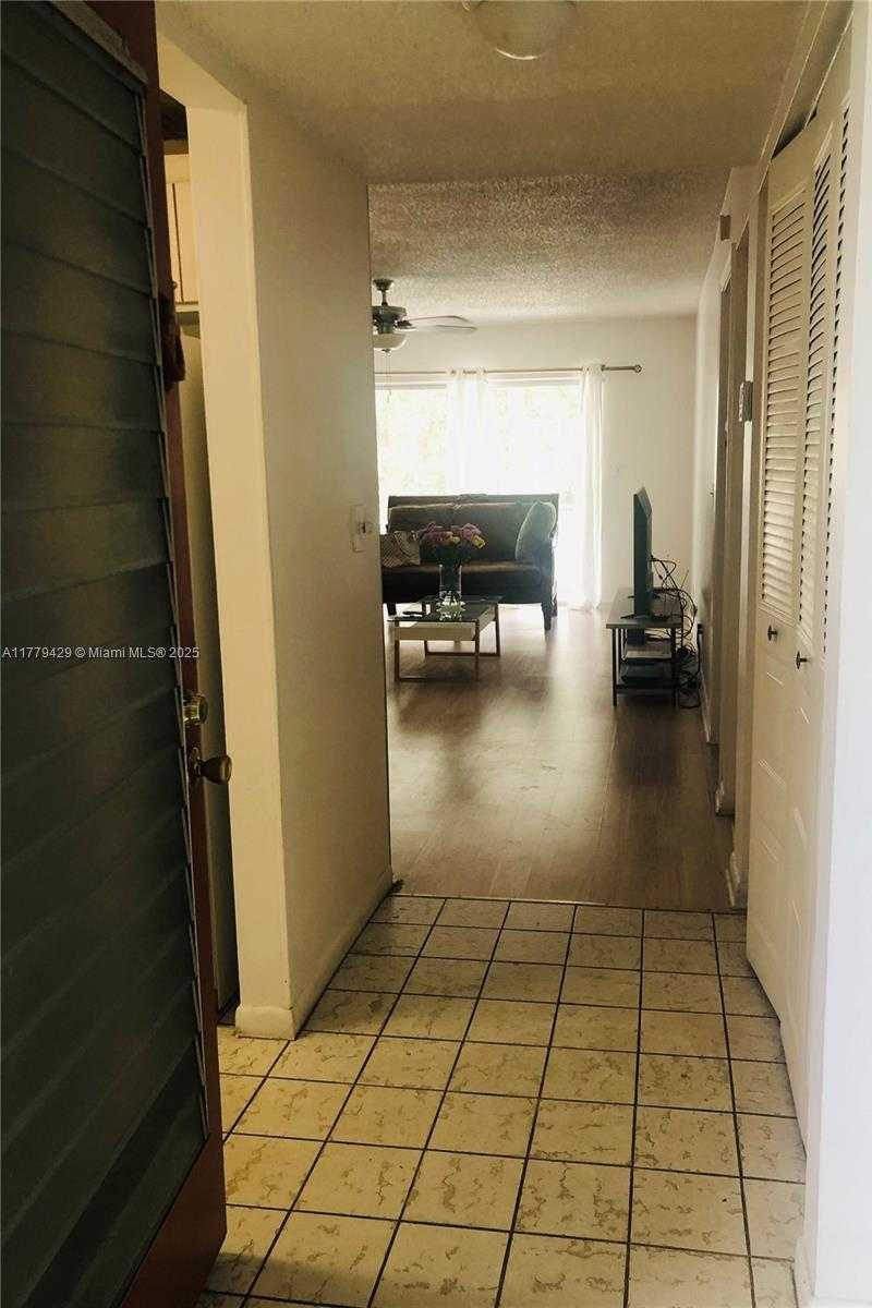 Small Image of 3776 INVERRARY BLVD #205R, Lauderhill Number 2