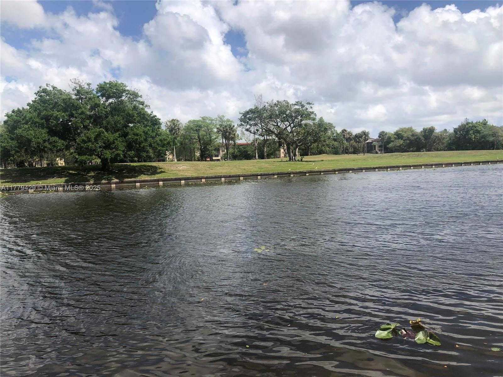 Small Image of 3776 INVERRARY BLVD #205R, Lauderhill Number 27