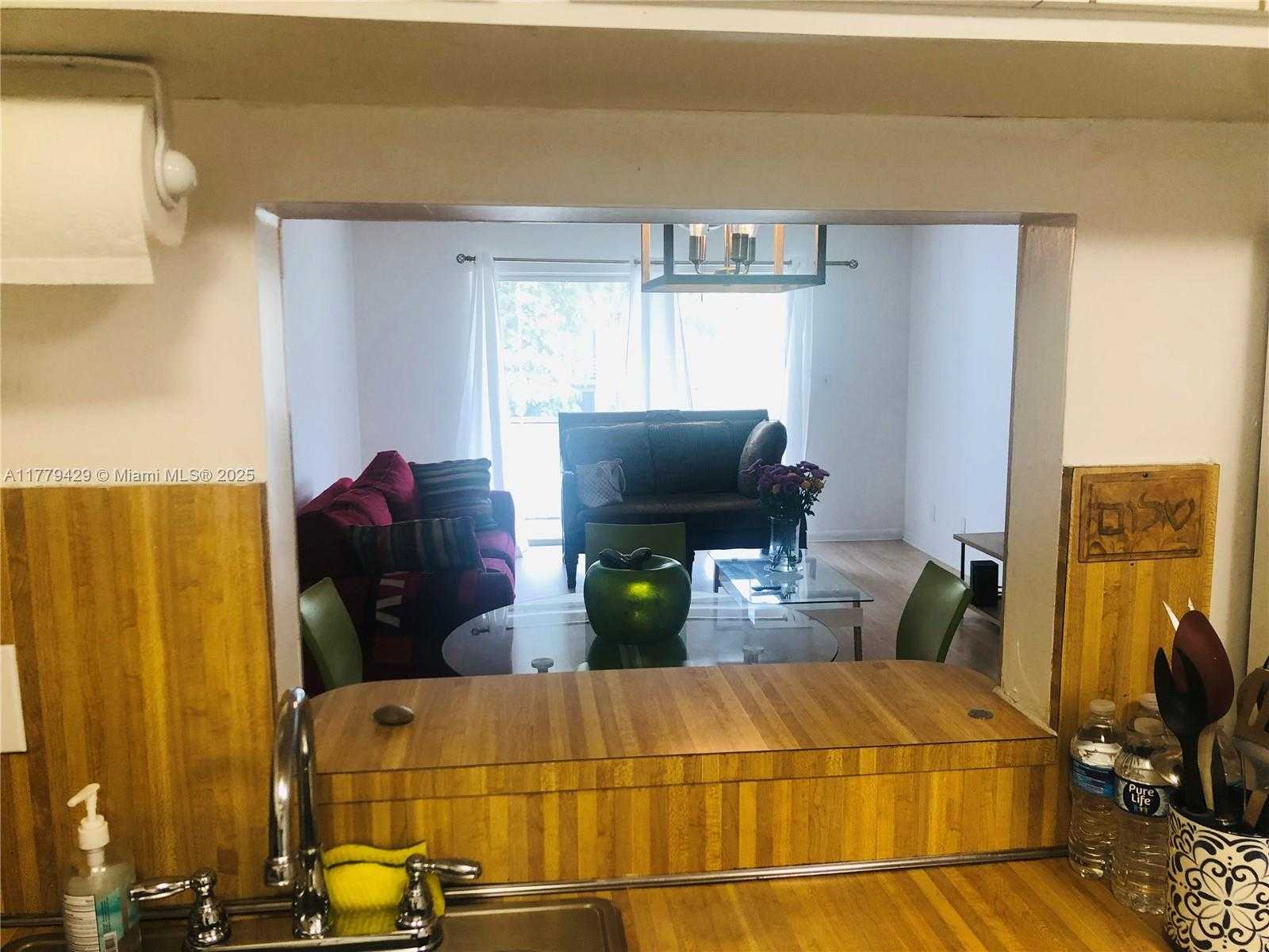 Small Image of 3776 INVERRARY BLVD #205R, Lauderhill Number 7