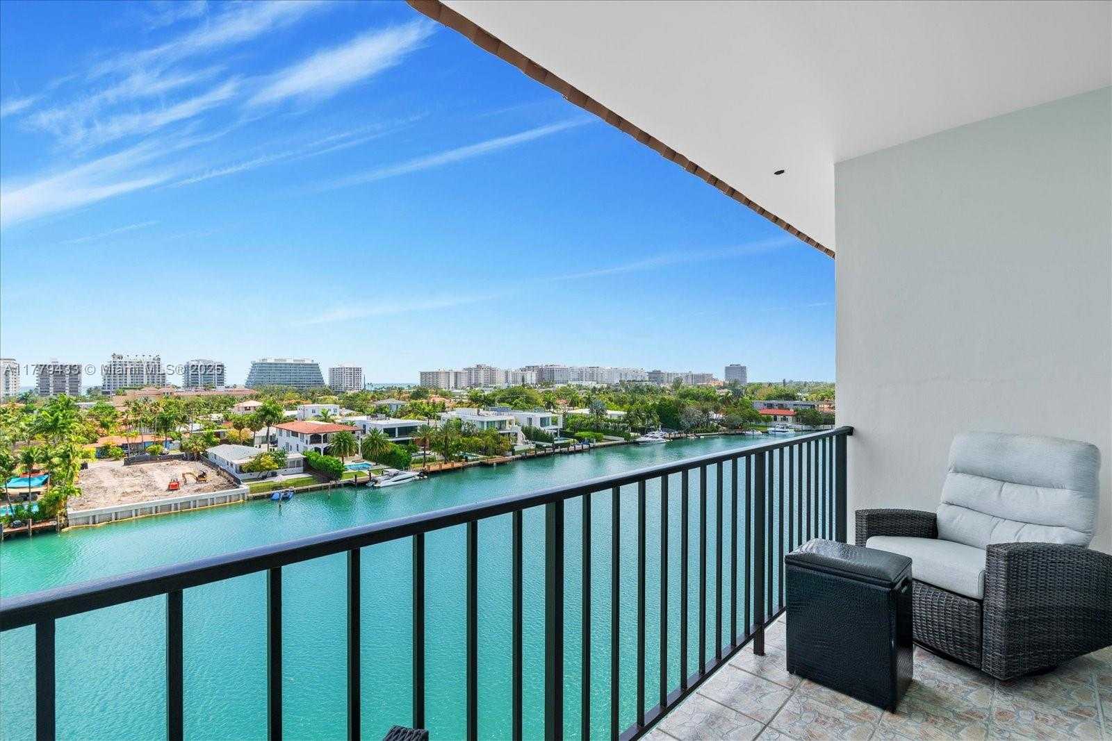 Small Image of 9341 EAST BAY HARBOR #PH B, Bay Harbor Islands Number 15