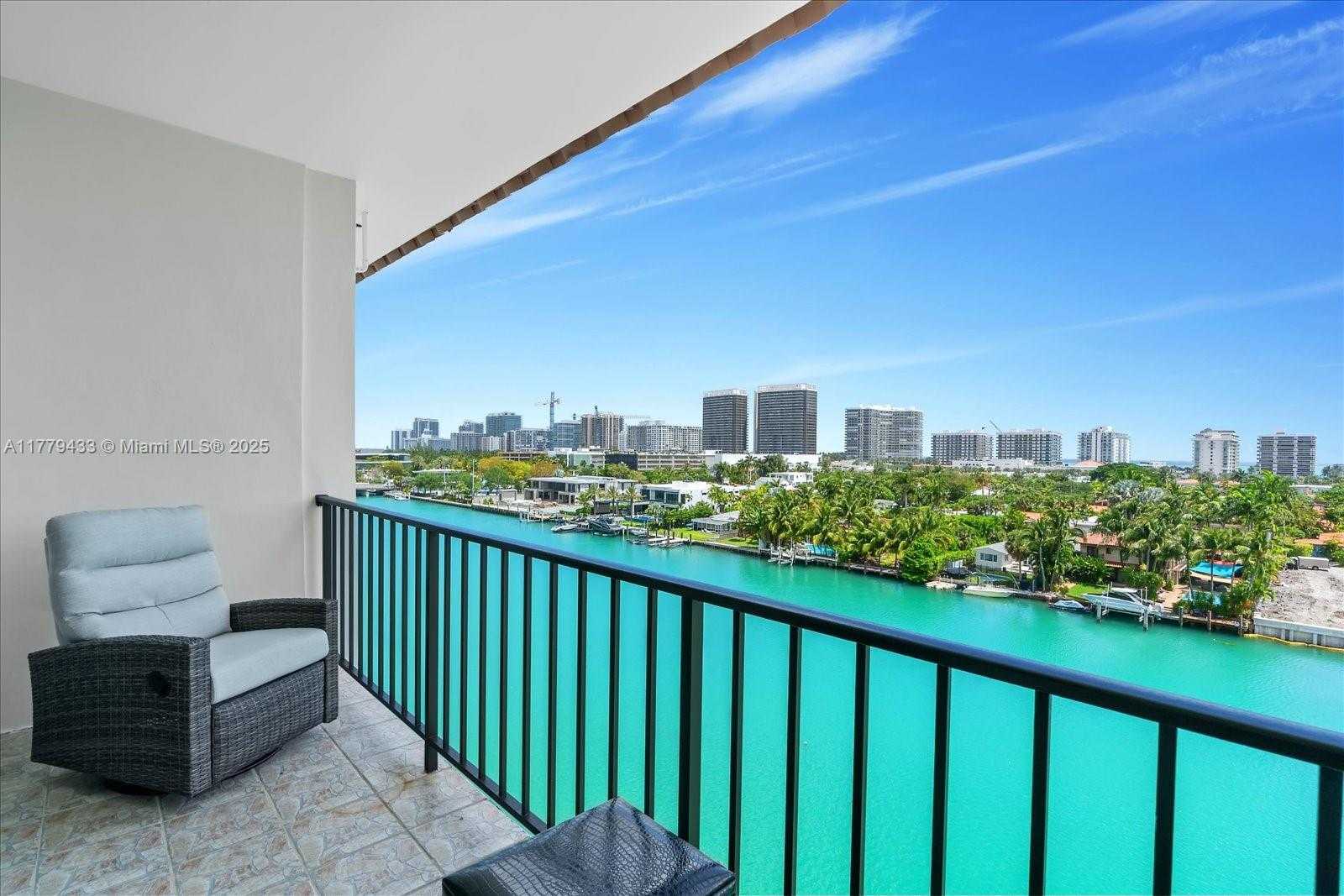 Small Image of 9341 EAST BAY HARBOR #PH B, Bay Harbor Islands Number 17