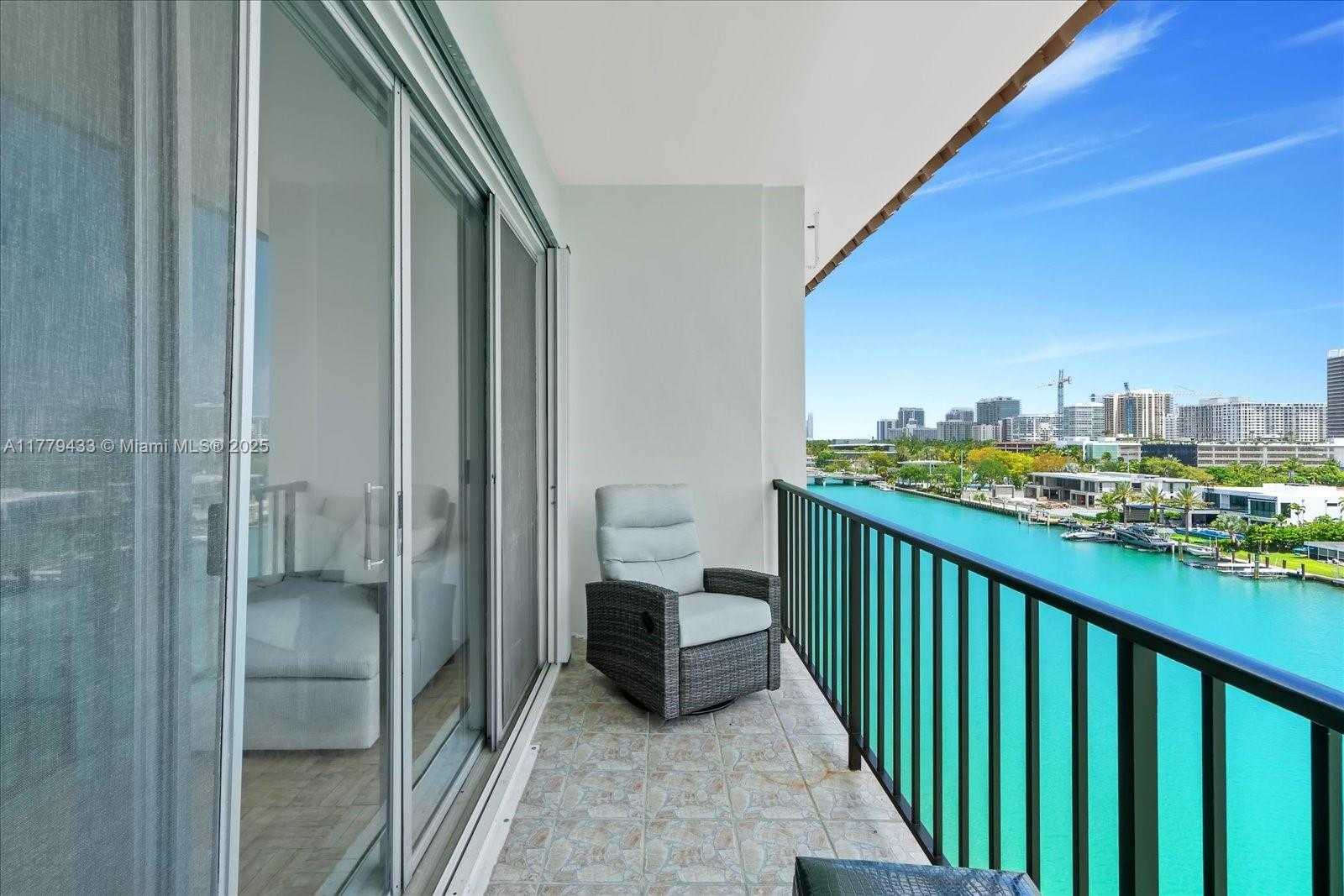 Small Image of 9341 EAST BAY HARBOR #PH B, Bay Harbor Islands Number 18