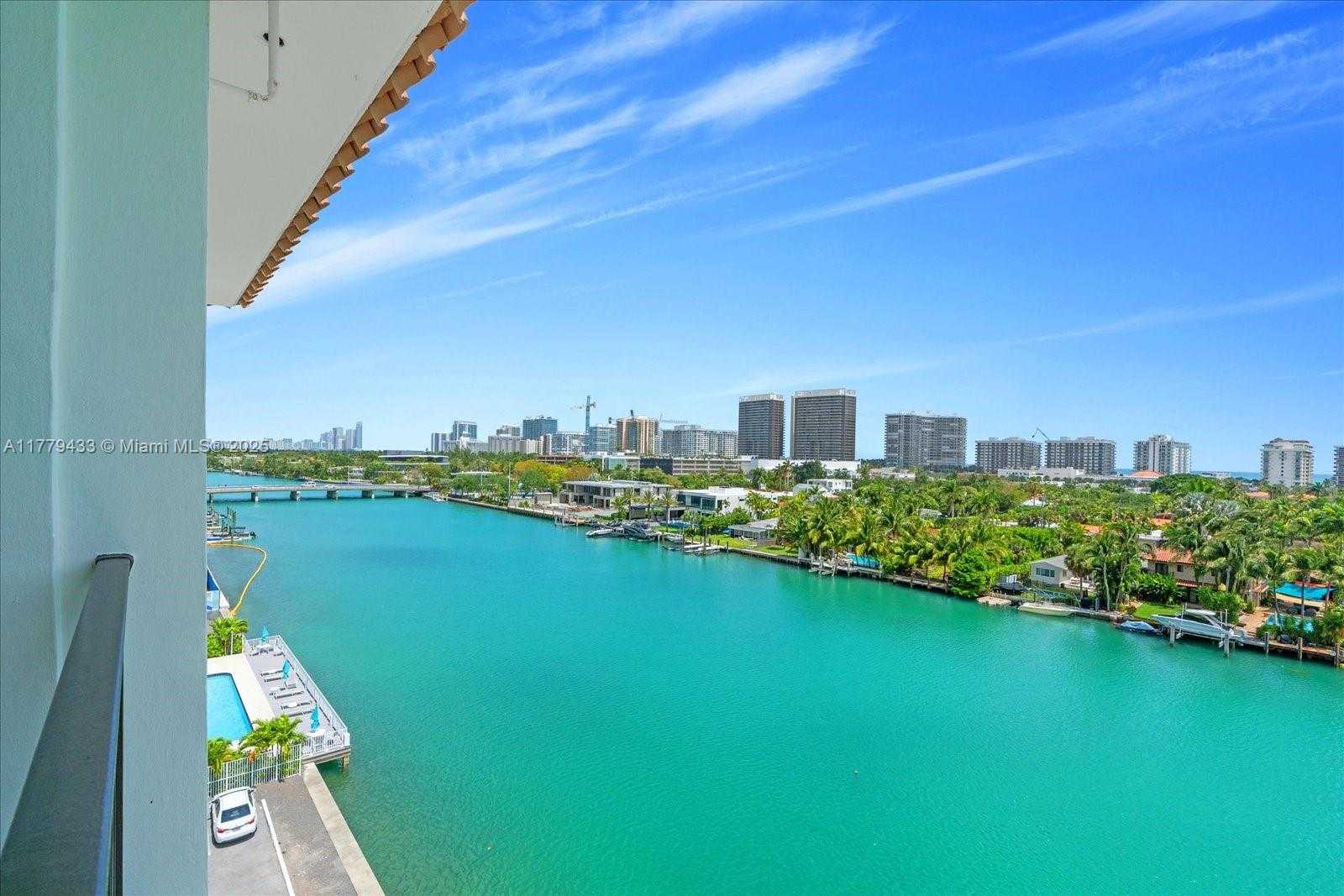 Small Image of 9341 EAST BAY HARBOR #PH B, Bay Harbor Islands Number 19