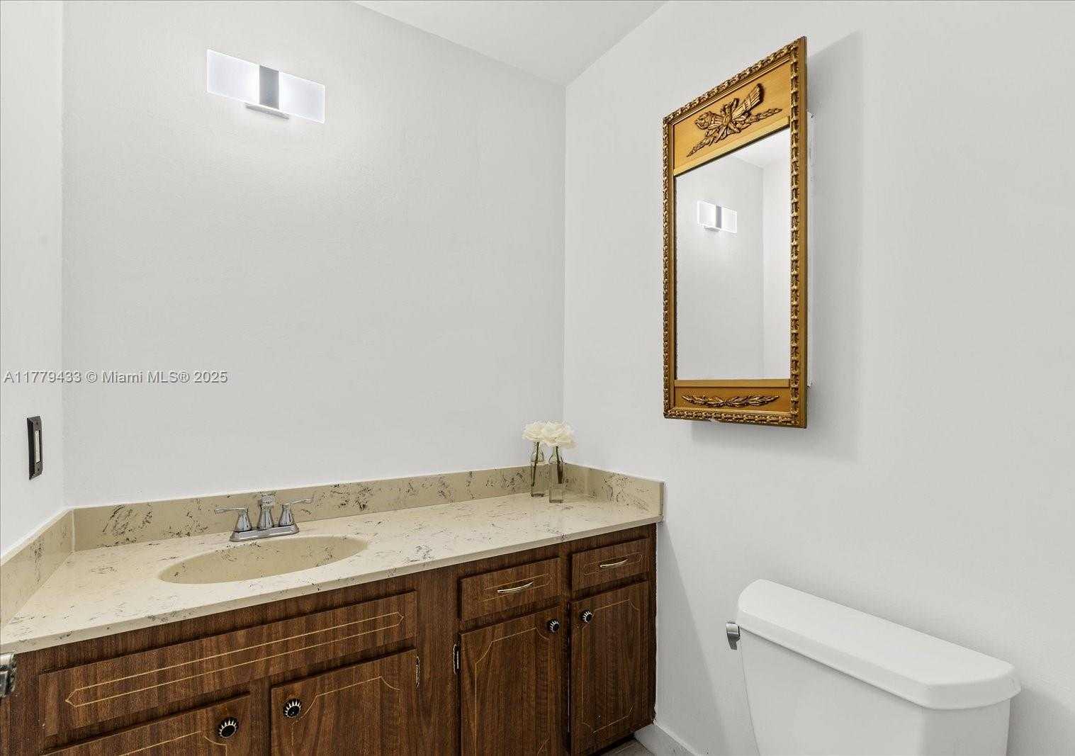 Small Image of 9341 EAST BAY HARBOR #PH B, Bay Harbor Islands Number 21