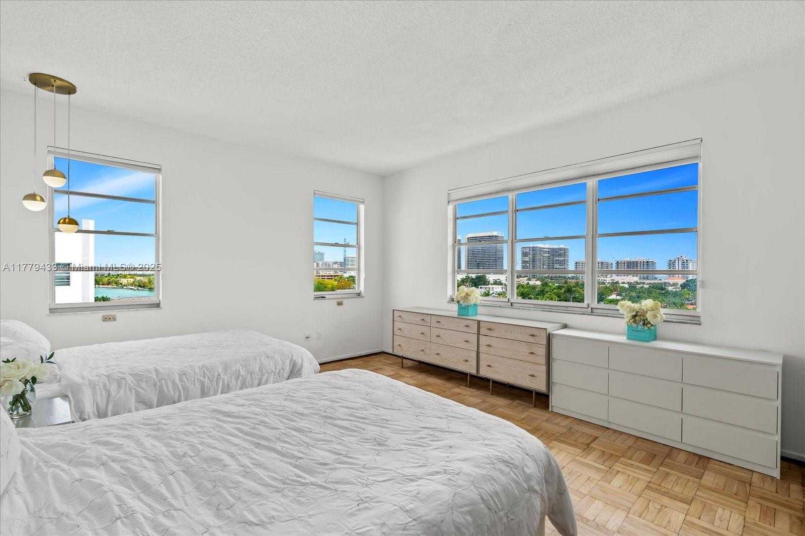 Small Image of 9341 EAST BAY HARBOR #PH B, Bay Harbor Islands Number 22