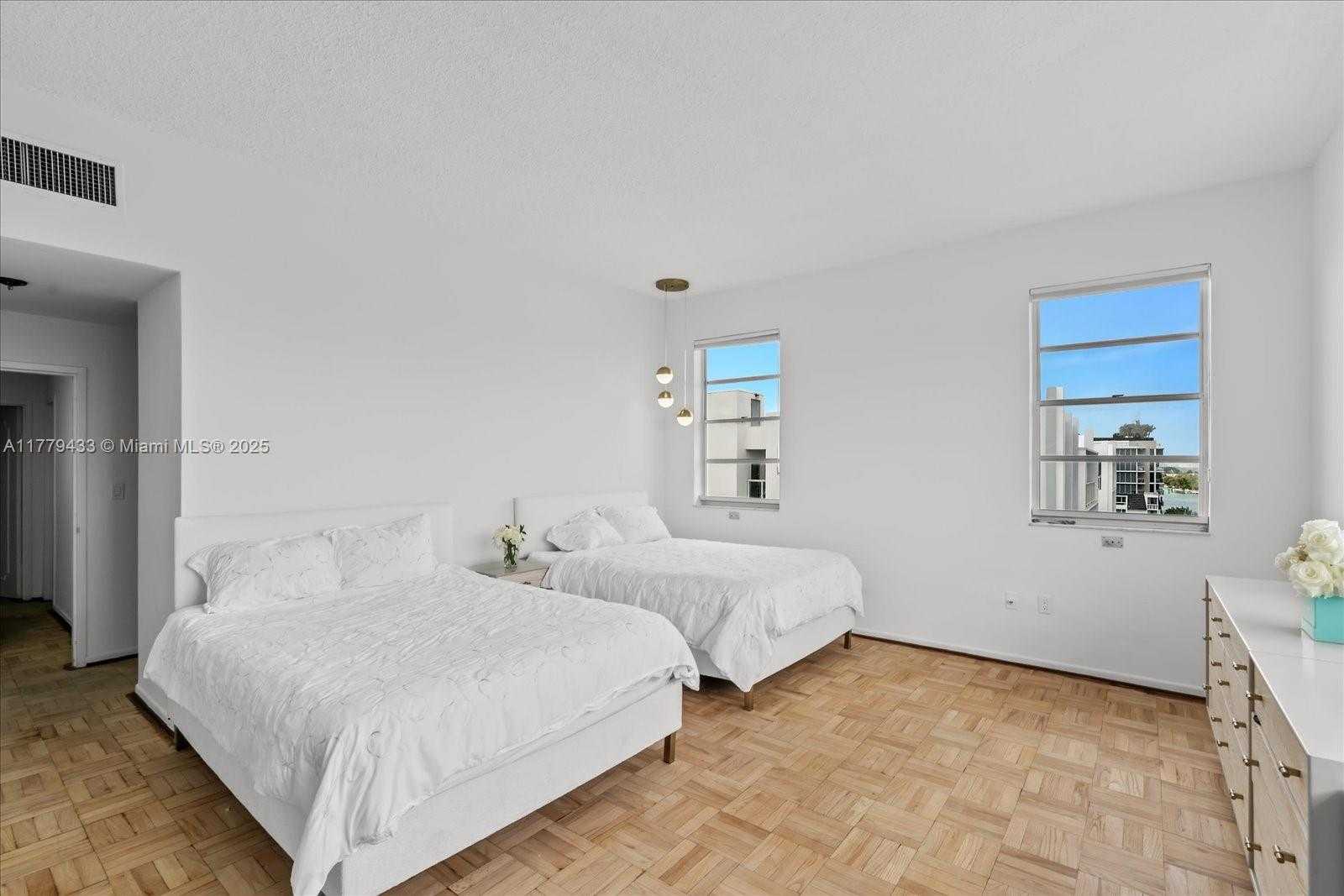 Small Image of 9341 EAST BAY HARBOR #PH B, Bay Harbor Islands Number 23