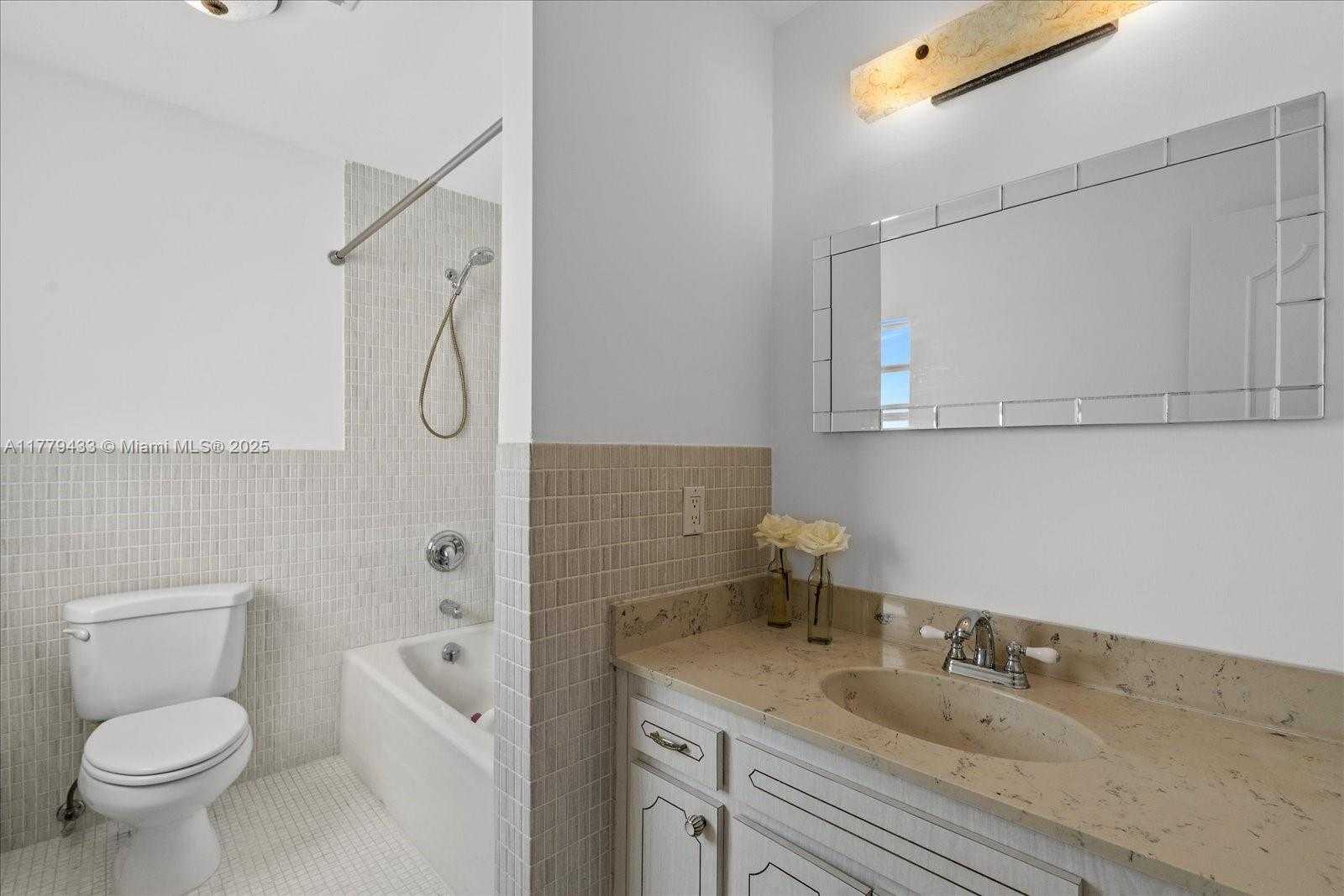 Small Image of 9341 EAST BAY HARBOR #PH B, Bay Harbor Islands Number 27