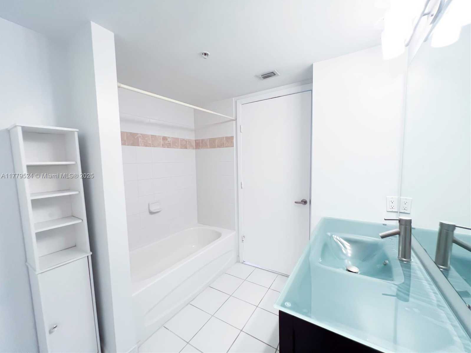 Small Image of 1861 NORTH WEST S RIVER DR #2209, Miami Number 13