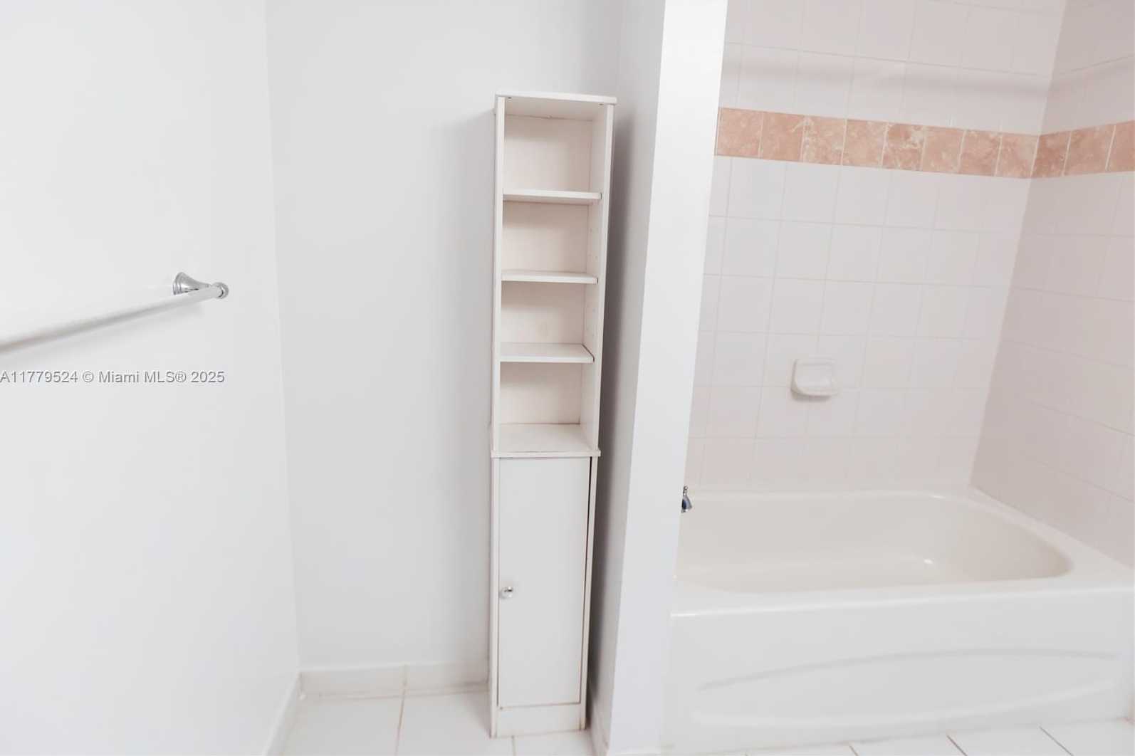 Small Image of 1861 NORTH WEST S RIVER DR #2209, Miami Number 14