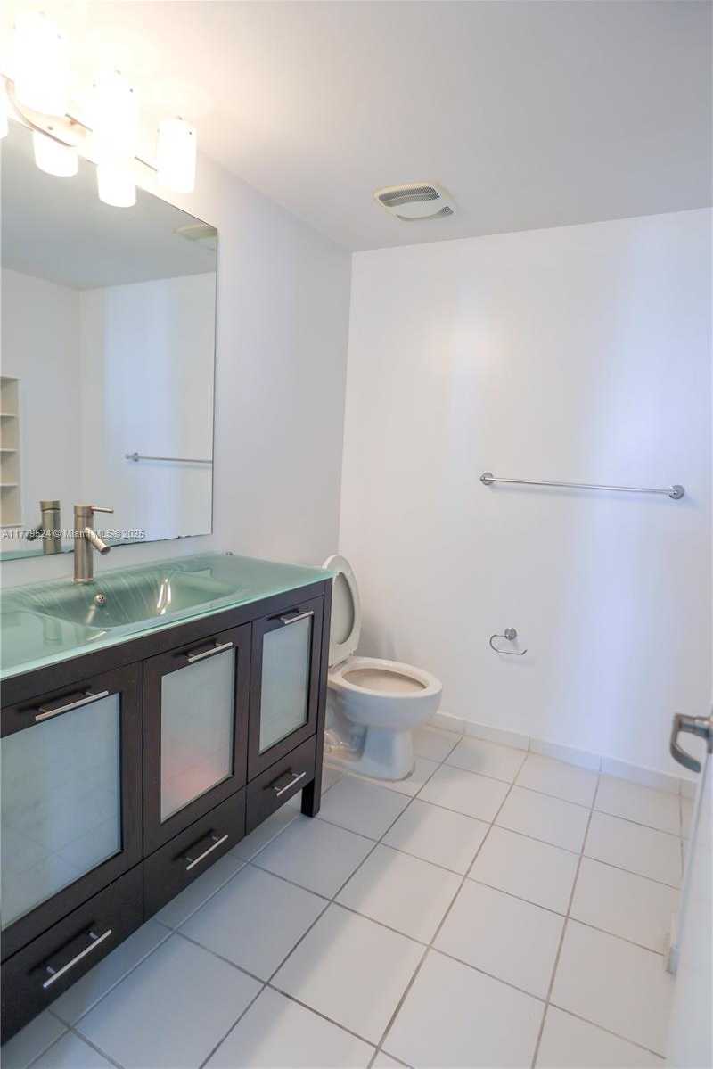 Small Image of 1861 NORTH WEST S RIVER DR #2209, Miami Number 15