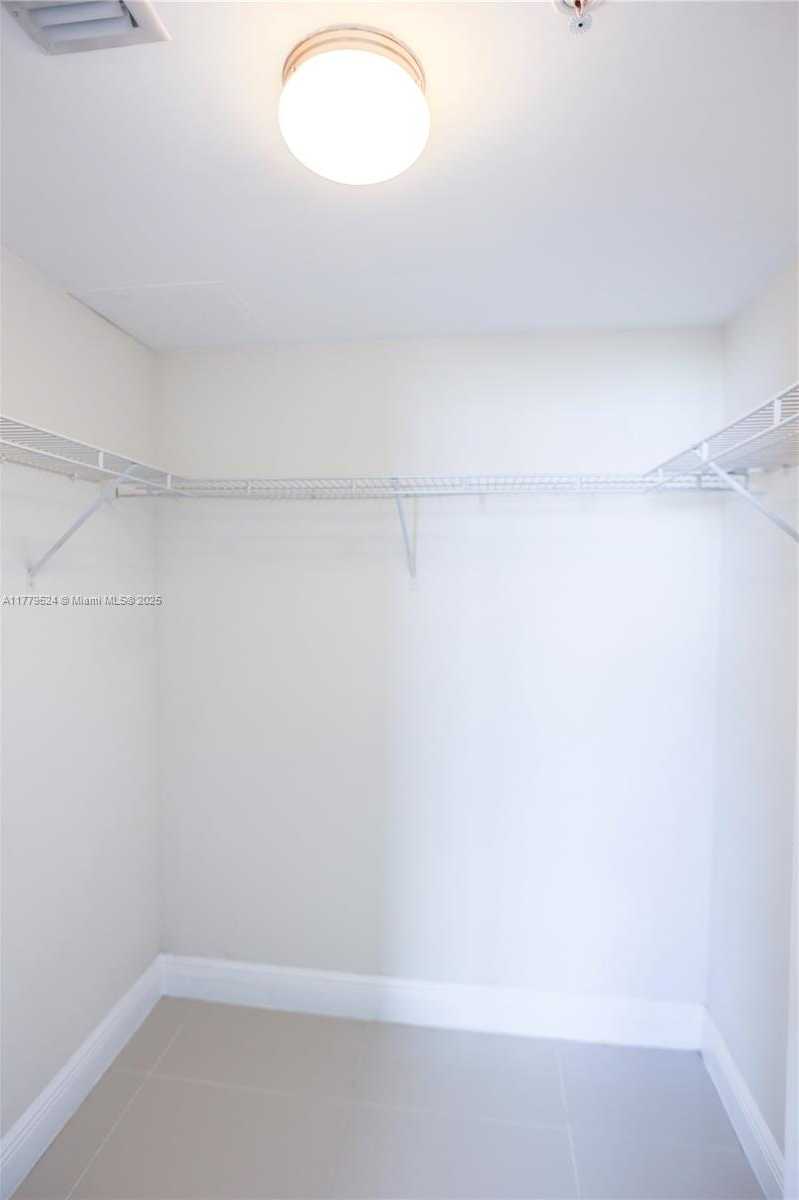 Small Image of 1861 NORTH WEST S RIVER DR #2209, Miami Number 22