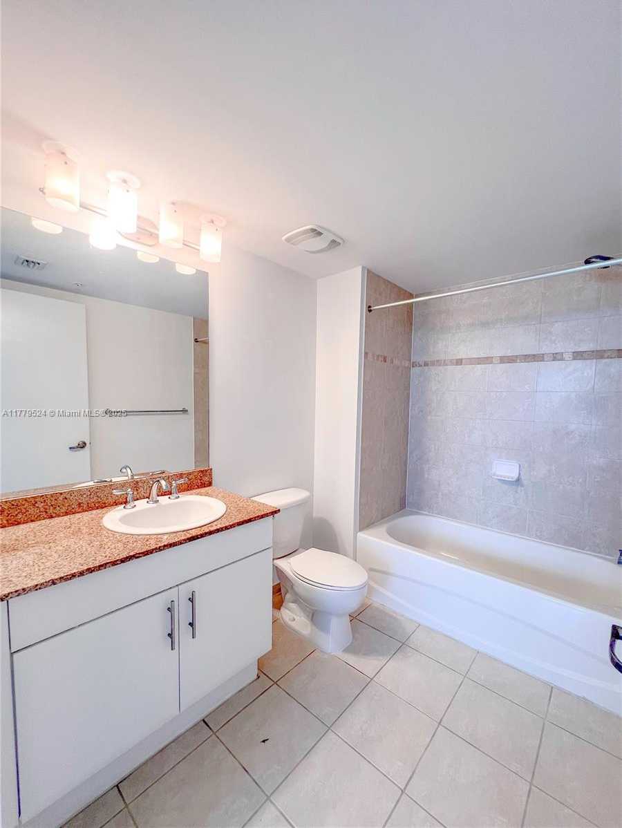 Small Image of 1861 NORTH WEST S RIVER DR #2209, Miami Number 23