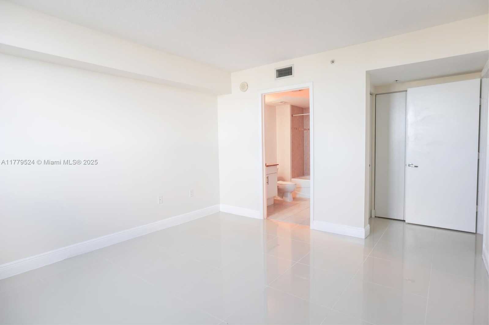 Small Image of 1861 NORTH WEST S RIVER DR #2209, Miami Number 26