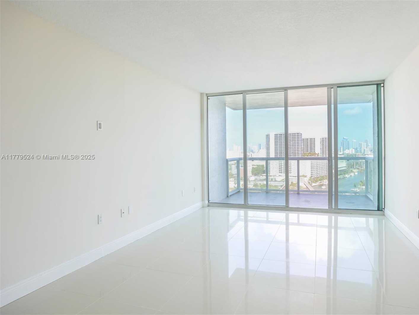 Small Image of 1861 NORTH WEST S RIVER DR #2209, Miami Number 27