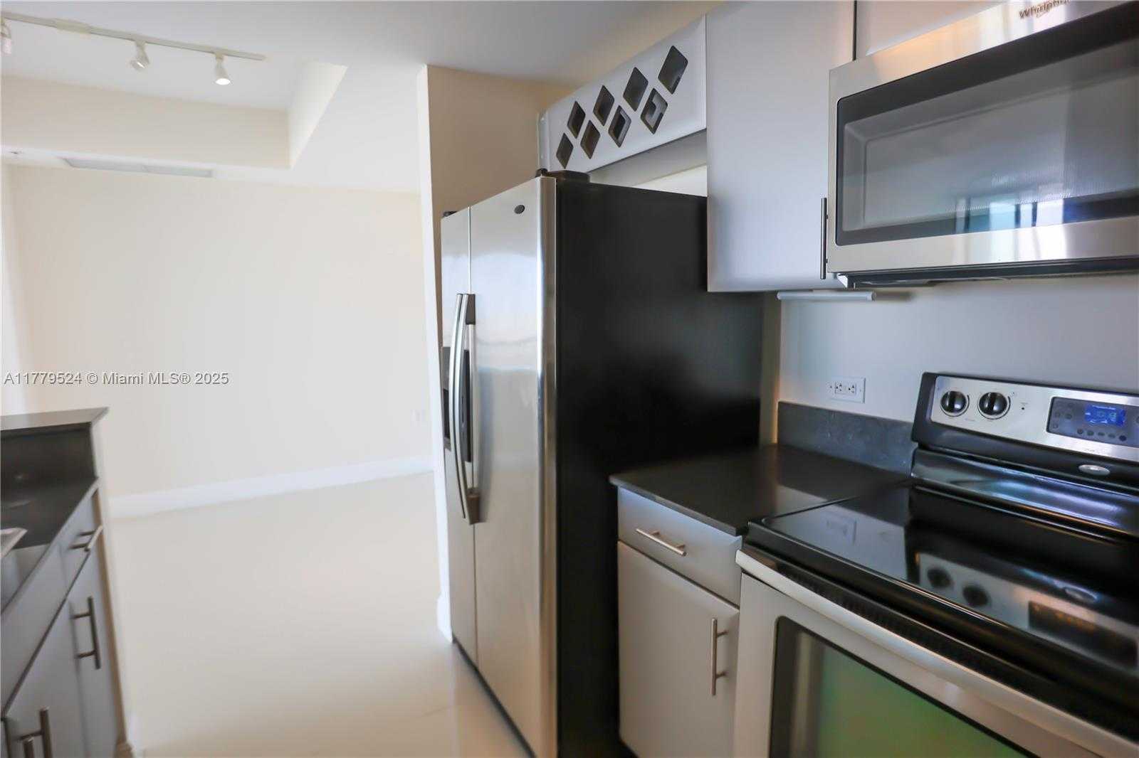 Small Image of 1861 NORTH WEST S RIVER DR #2209, Miami Number 5