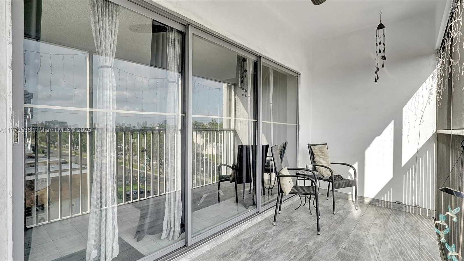 Small Image of 329 SOUTH EAST 3RD ST #405S, Hallandale Beach Number 36