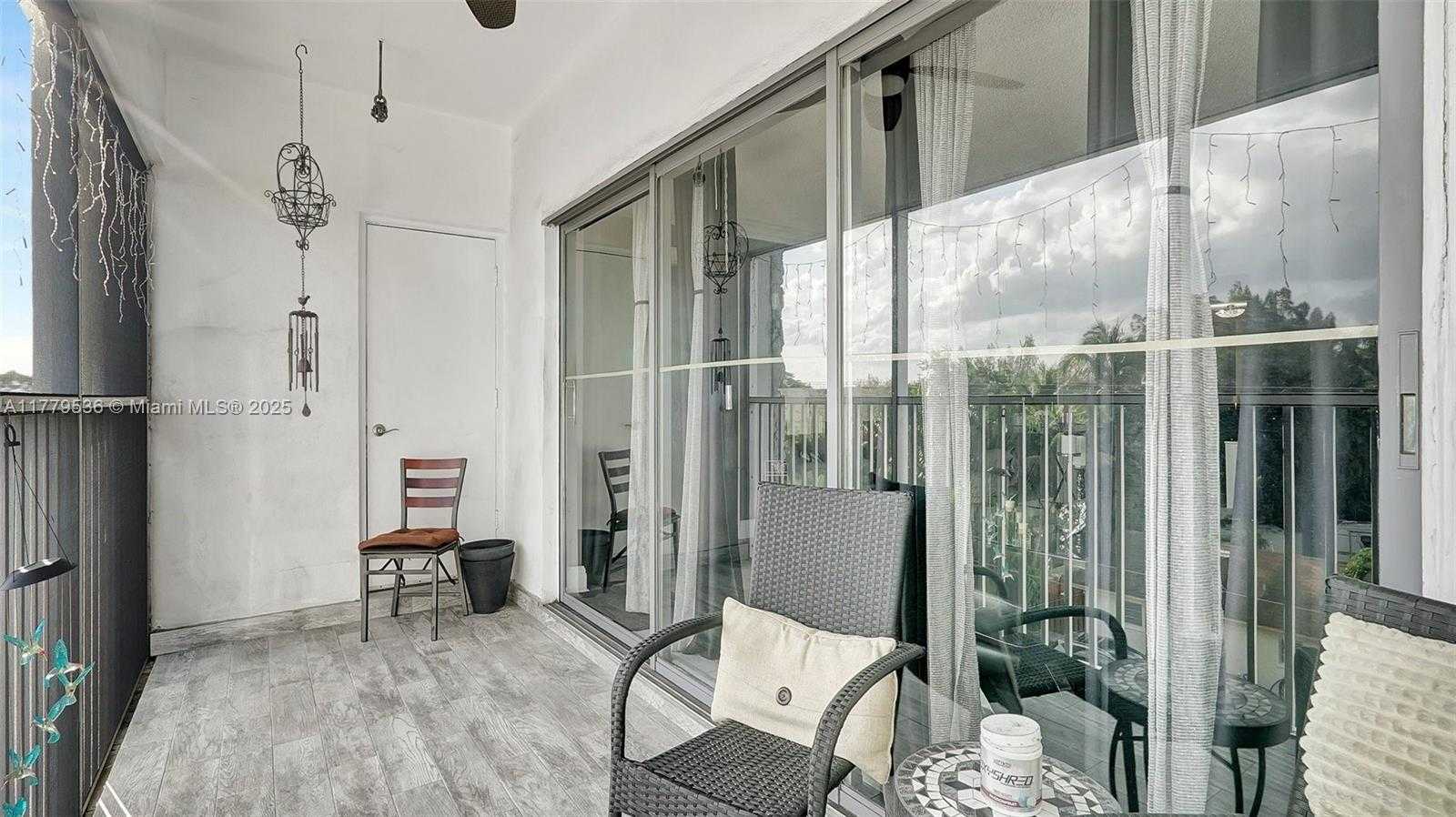 Small Image of 329 SOUTH EAST 3RD ST #405S, Hallandale Beach Number 37