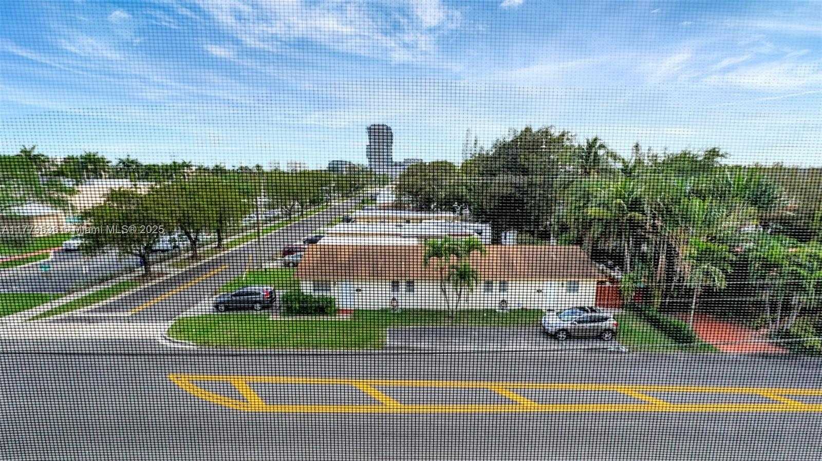 Small Image of 329 SOUTH EAST 3RD ST #405S, Hallandale Beach Number 39