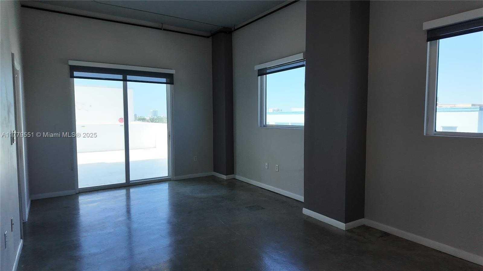 Small Image of 10 SOUTH WEST SOUTH RIVER DR #610, Miami Number 22