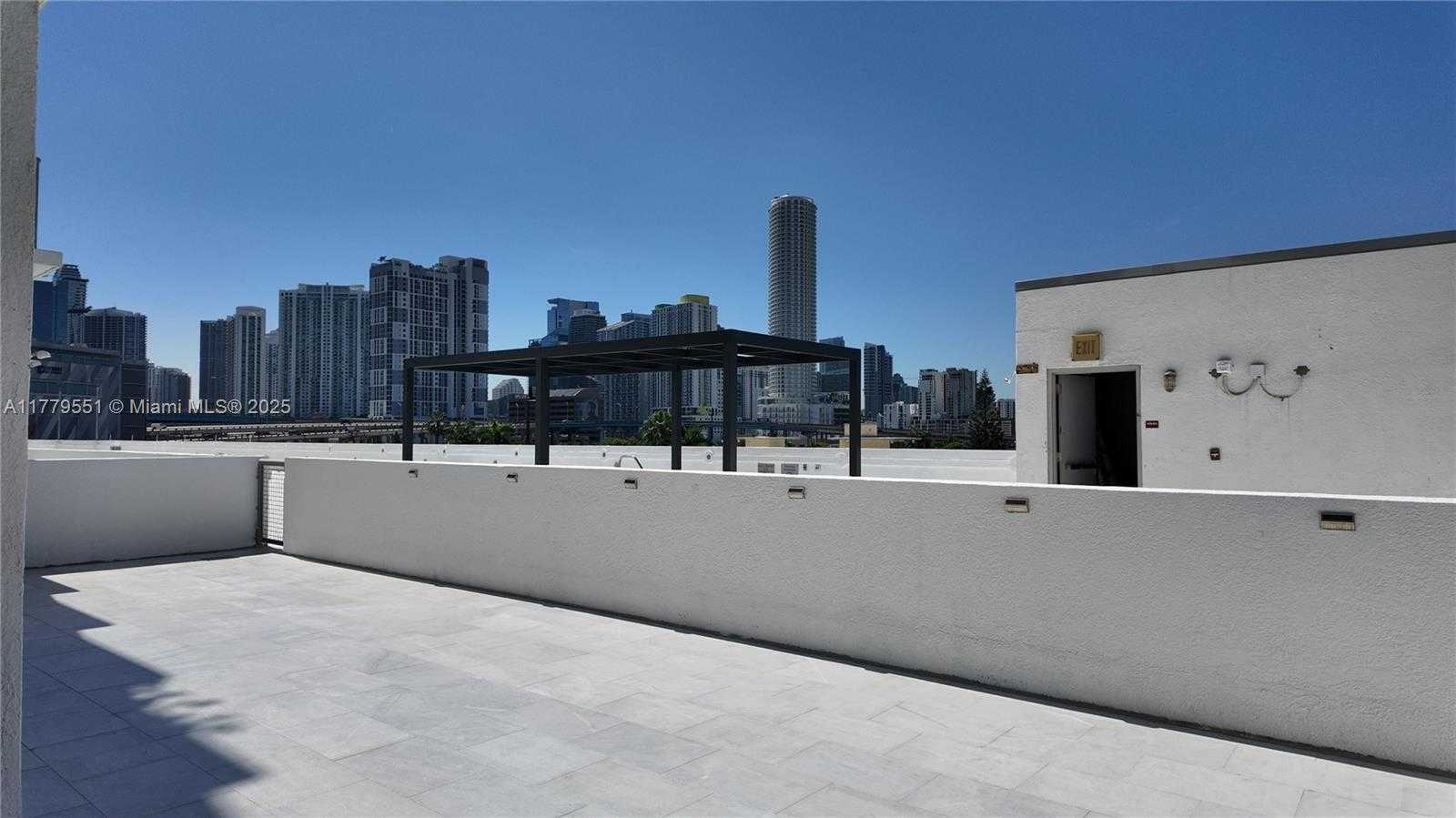 Small Image of 10 SOUTH WEST SOUTH RIVER DR #610, Miami Number 26