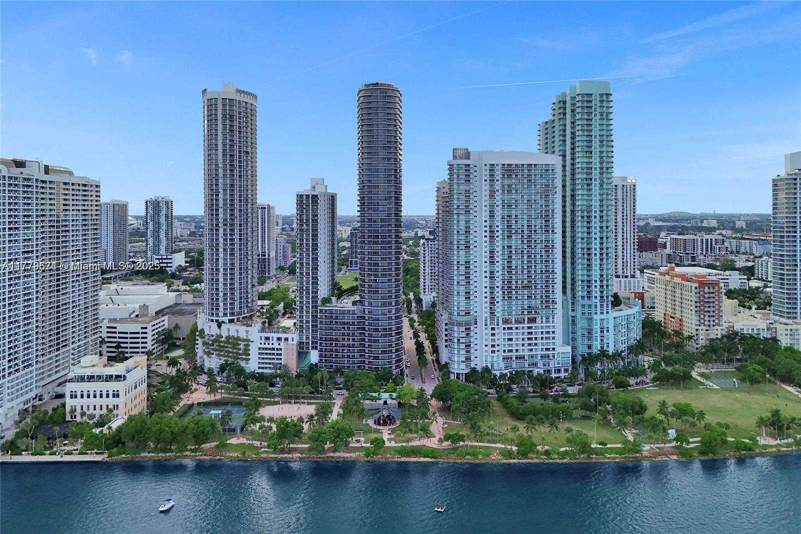 Small Image of 488 NORTH EAST 18TH ST #301, Miami Number 13